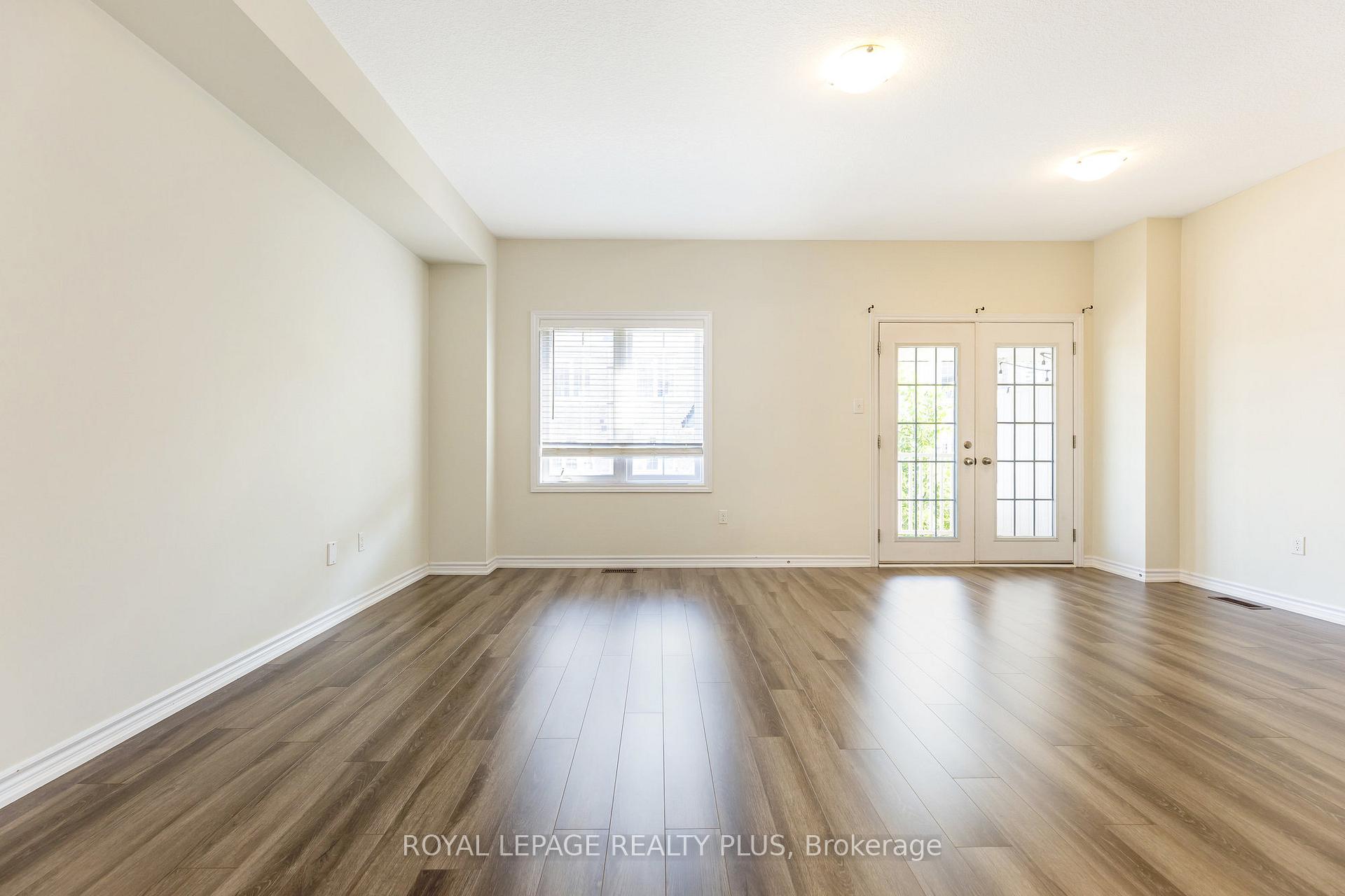 Photo 29 of 88 Decorso Drive, Guelph, Kortright East — HOMEH