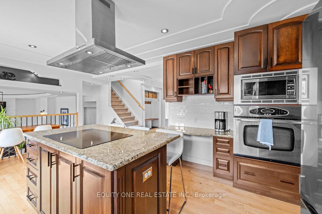 Photo 10 of 7038 Quinnfield Way, Ottawa, Greely — HOMEH