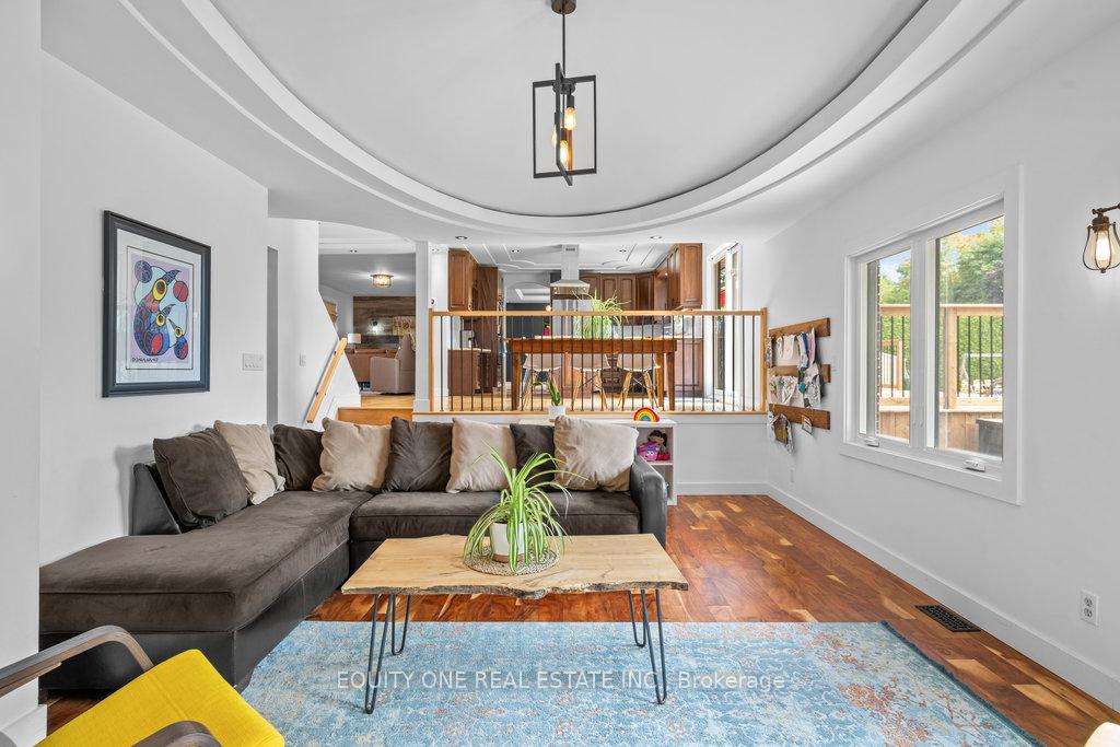 Photo 17 of 7038 Quinnfield Way, Ottawa, Greely — HOMEH