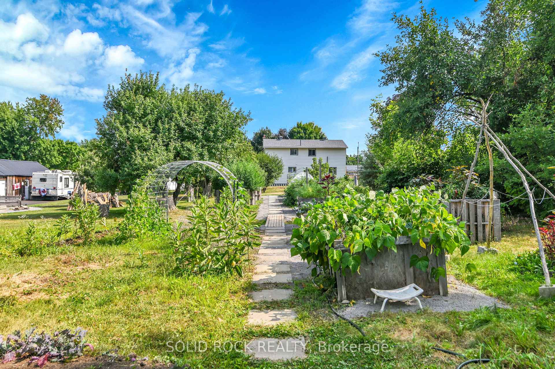 Photo 9 of 7893 Lawrence Street, Ottawa, Vernon — HOMEH