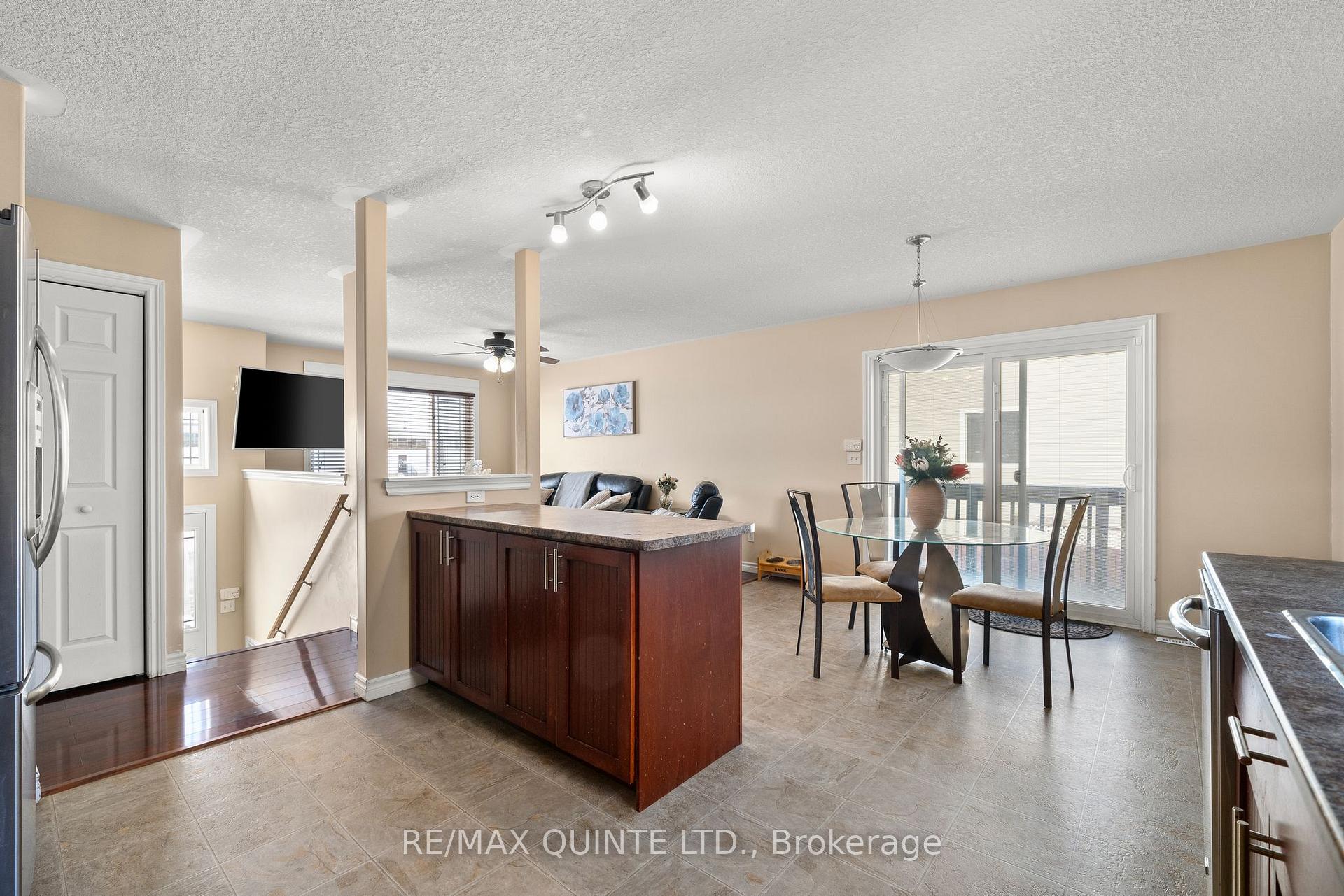 Photo 11 of 83 Stanley Street, Belleville, Belleville Ward — HOMEH