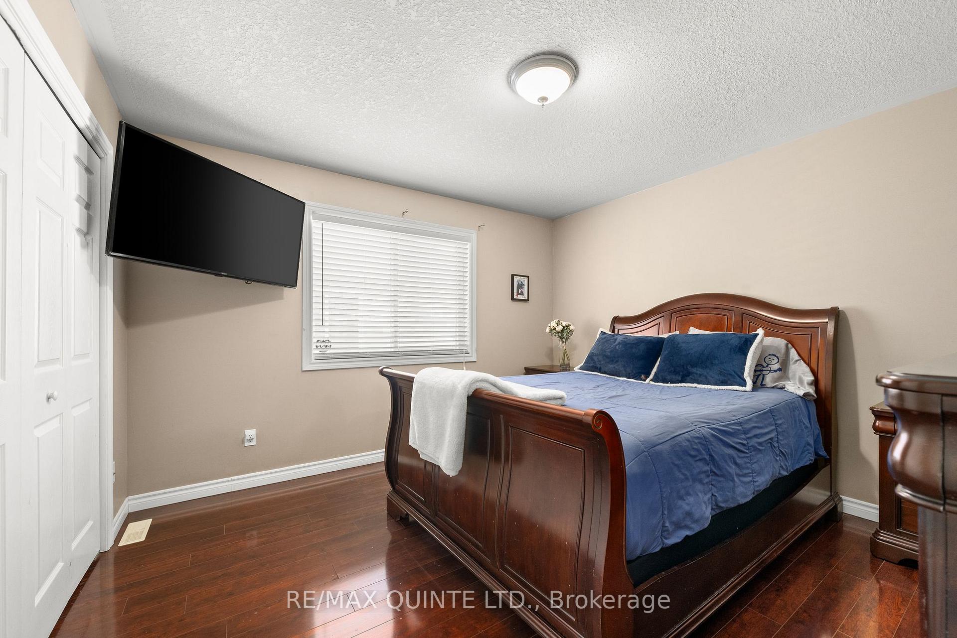 Photo 14 of 83 Stanley Street, Belleville, Belleville Ward — HOMEH