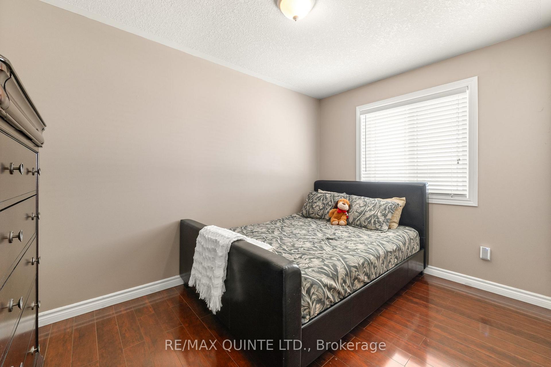 Photo 16 of 83 Stanley Street, Belleville, Belleville Ward — HOMEH