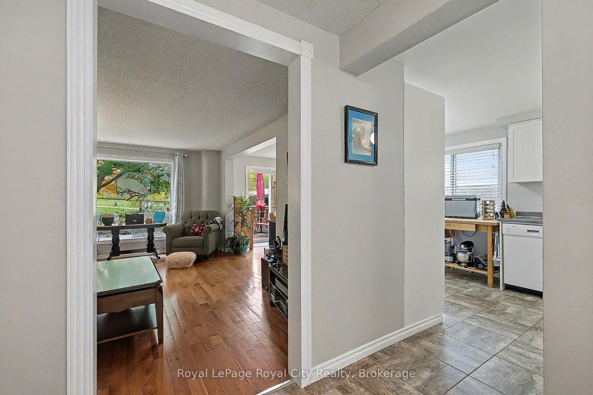 Photo 9 of 14 Rodgers Road, Guelph, Kortright West — HOMEH