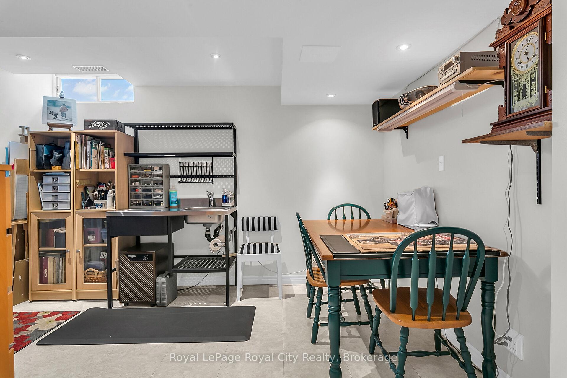 Photo 26 of 14 Rodgers Road, Guelph, Kortright West — HOMEH