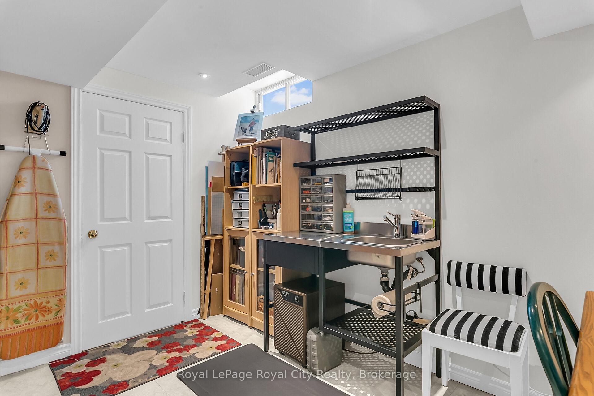 Photo 27 of 14 Rodgers Road, Guelph, Kortright West — HOMEH