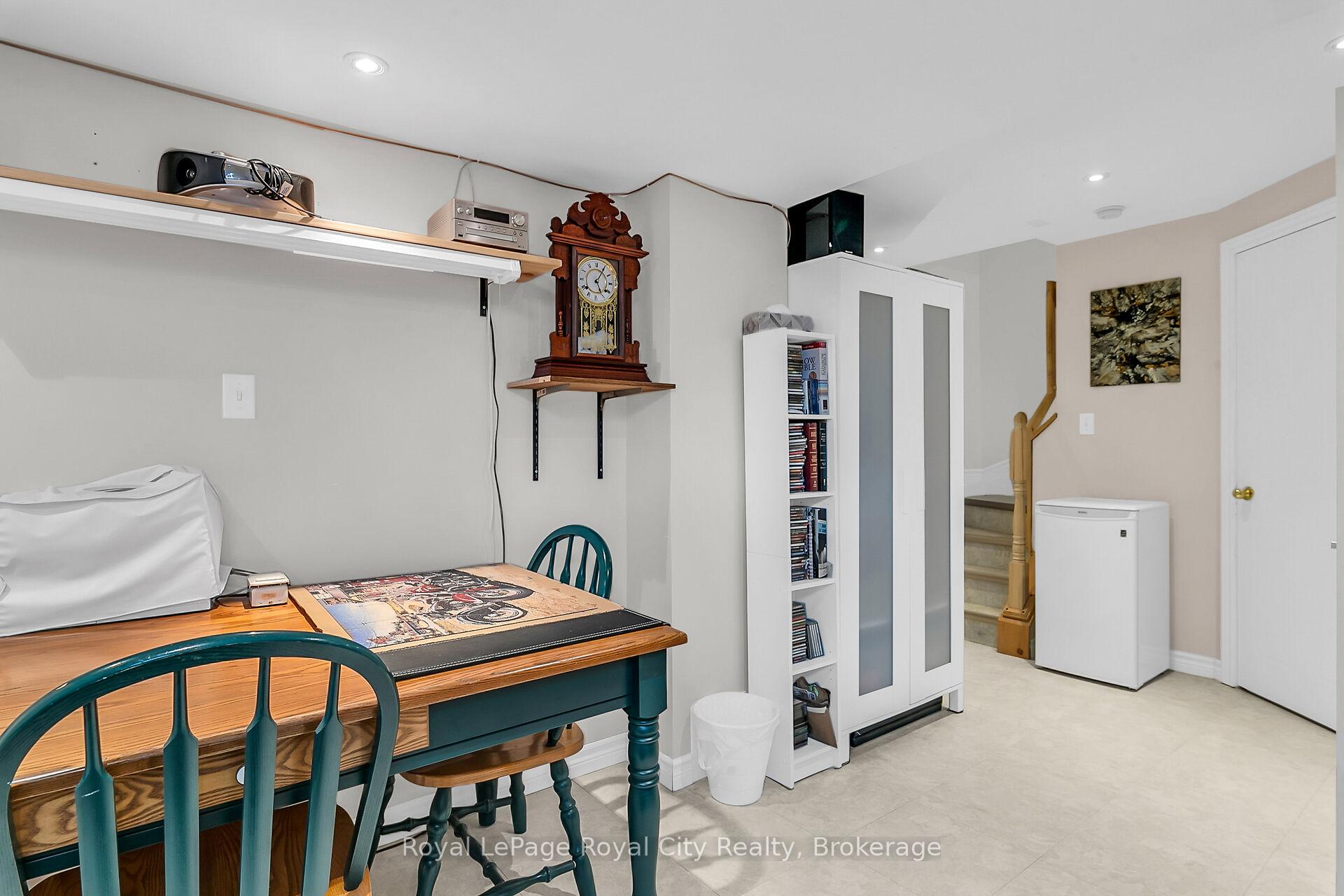 Photo 28 of 14 Rodgers Road, Guelph, Kortright West — HOMEH
