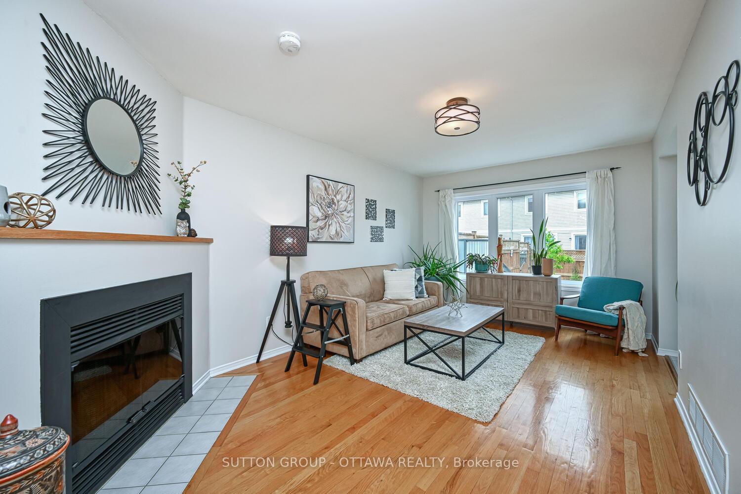 Photo 5 of 41 Mountshannon Drive, Ottawa, Barrhaven - Longfields — HOMEH