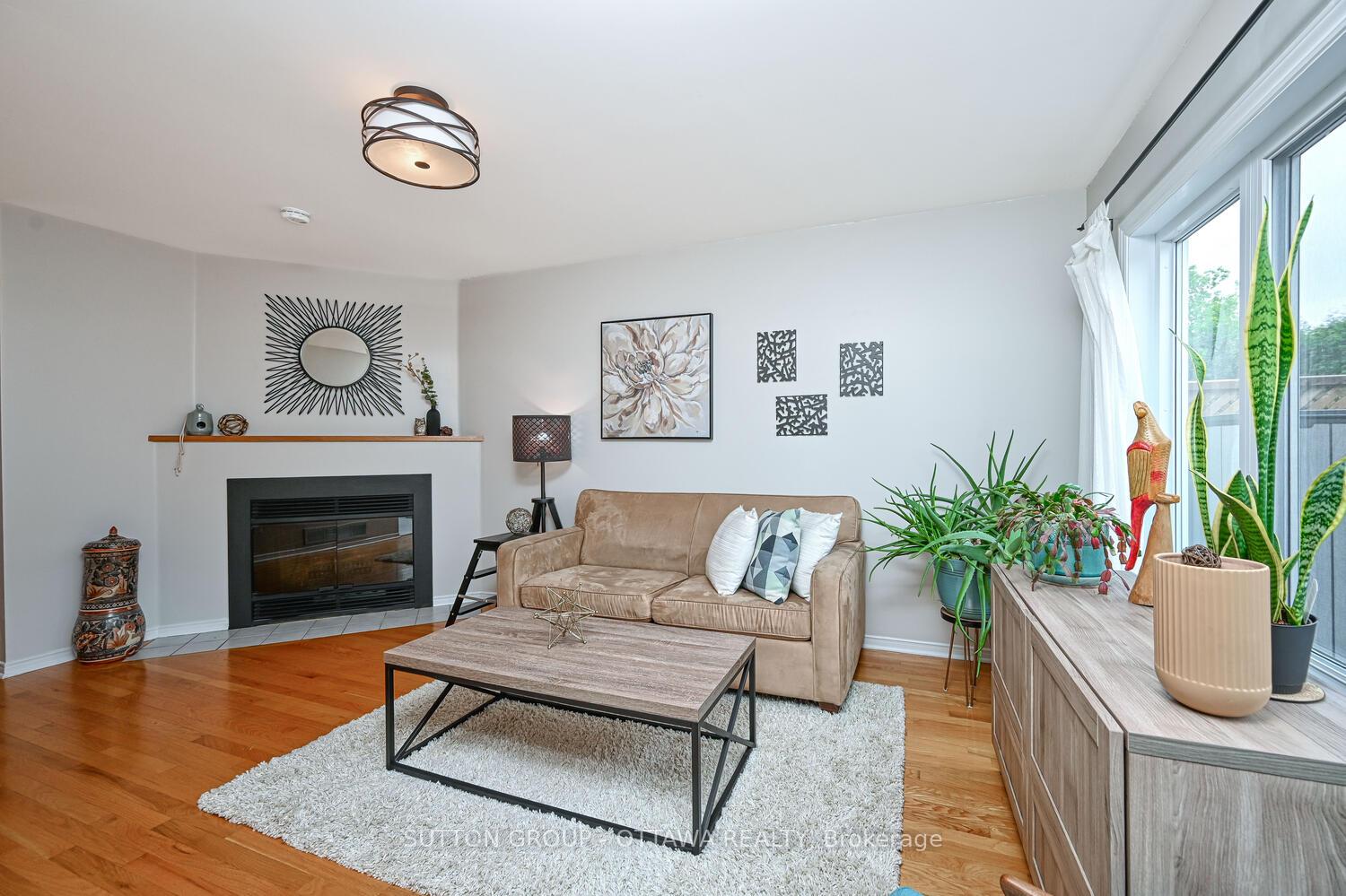Photo 8 of 41 Mountshannon Drive, Ottawa, Barrhaven - Longfields — HOMEH