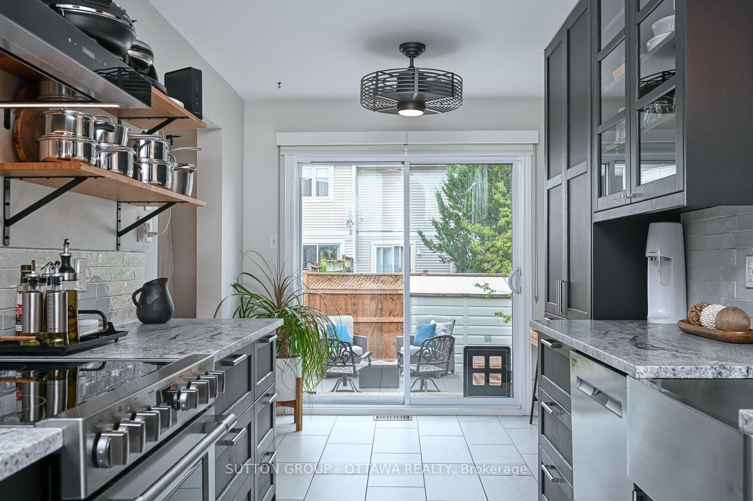 Photo 11 of 41 Mountshannon Drive, Ottawa, Barrhaven - Longfields — HOMEH