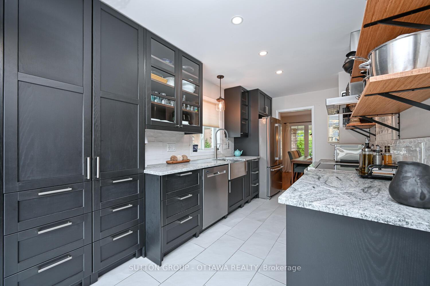 Photo 17 of 41 Mountshannon Drive, Ottawa, Barrhaven - Longfields — HOMEH