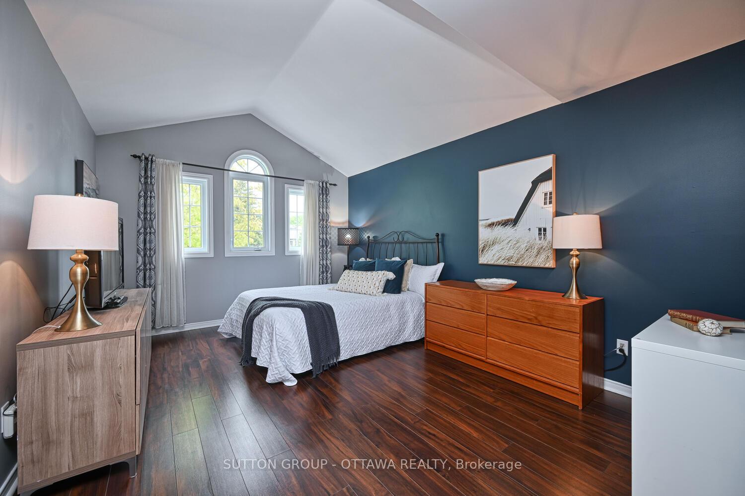 Photo 23 of 41 Mountshannon Drive, Ottawa, Barrhaven - Longfields — HOMEH