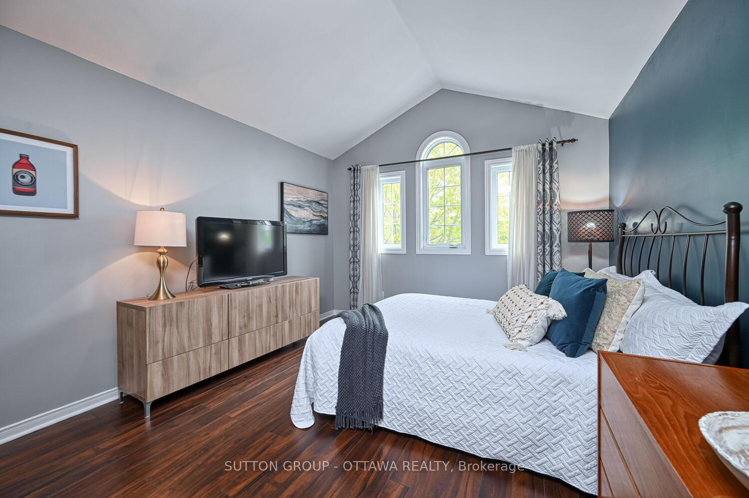 Photo 28 of 41 Mountshannon Drive, Ottawa, Barrhaven - Longfields — HOMEH