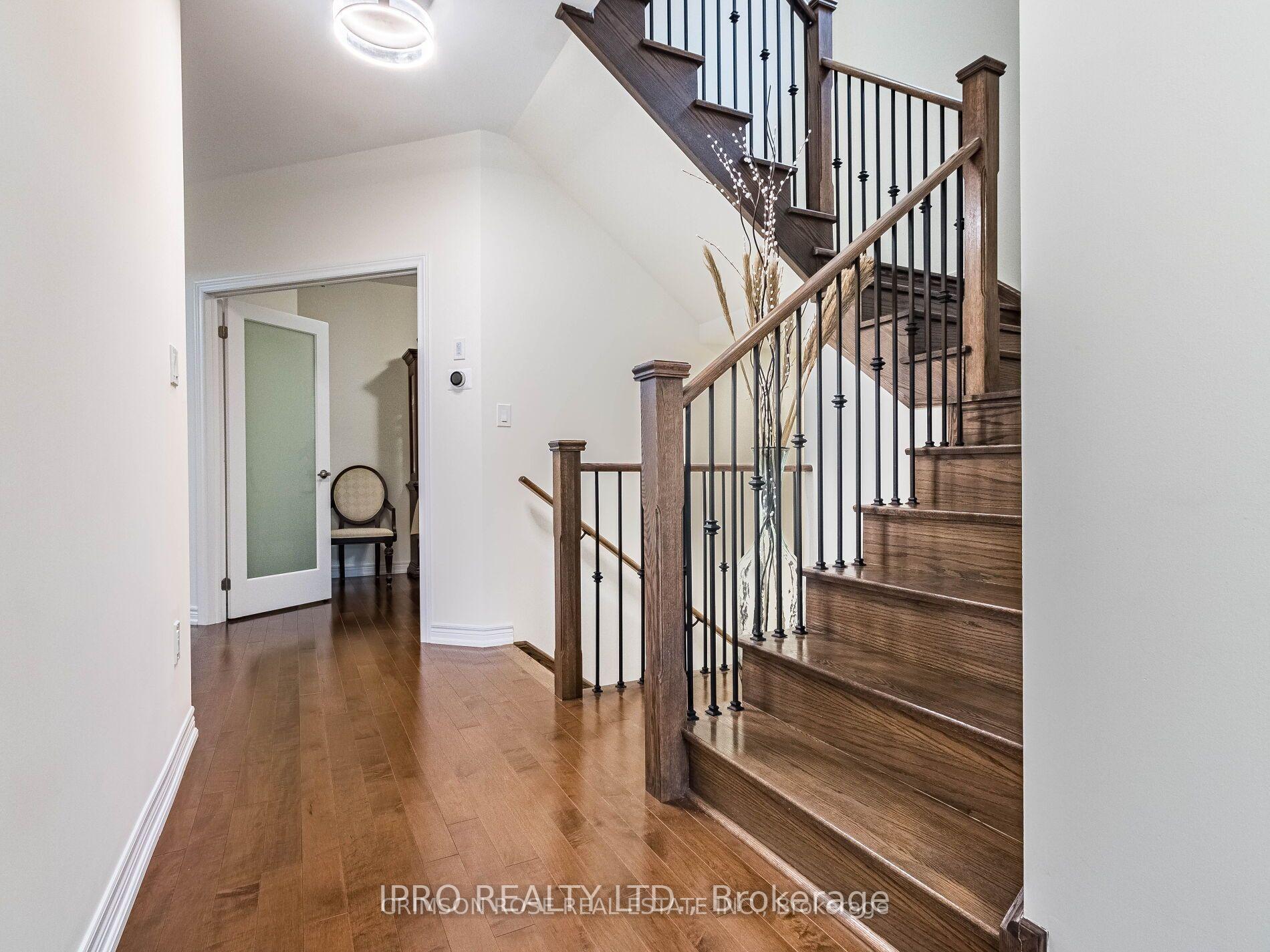 Photo 4 of 32 Pietrowski Drive, Georgina, Keswick North — HOMEH