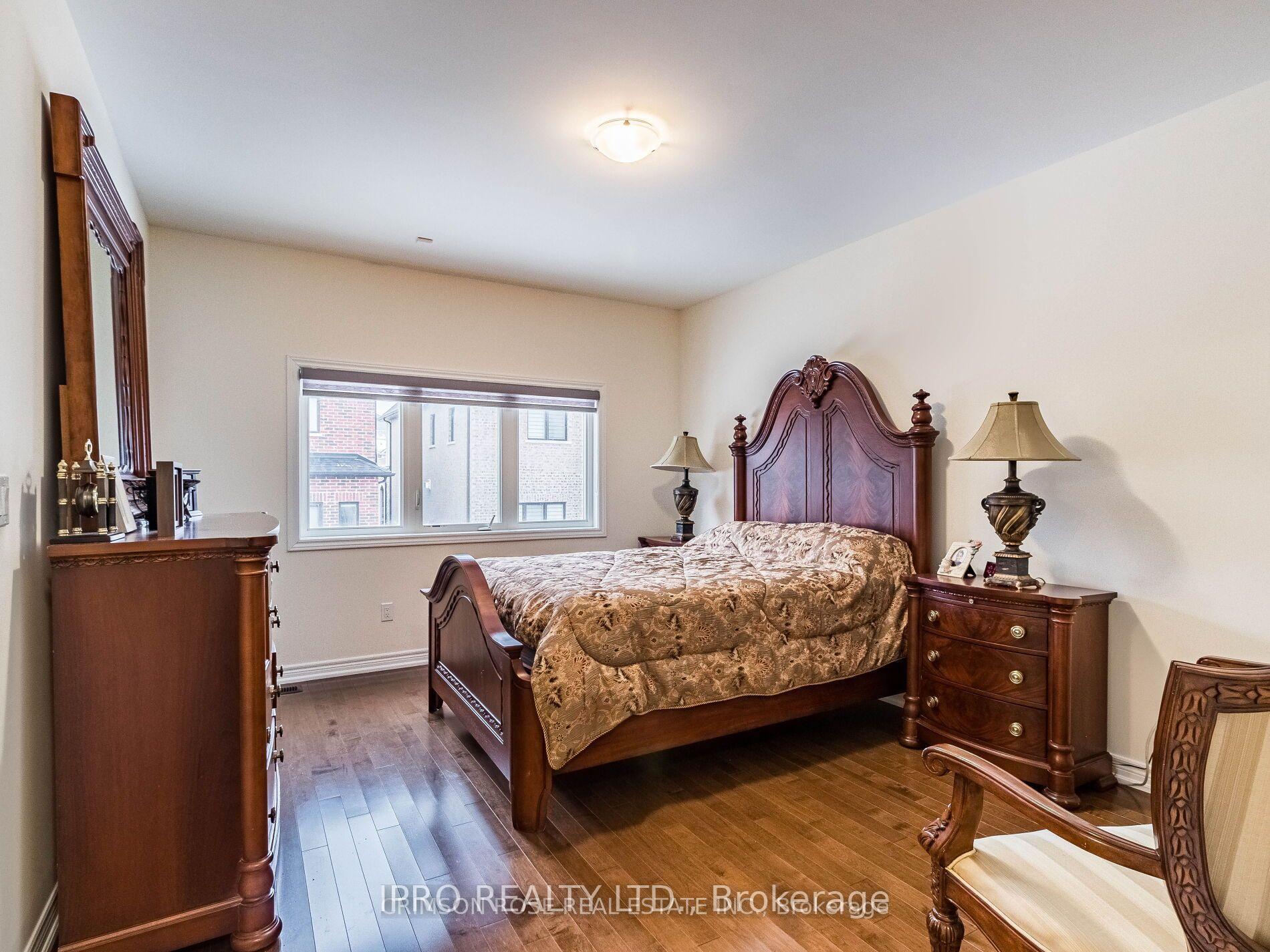 Photo 18 of 32 Pietrowski Drive, Georgina, Keswick North — HOMEH