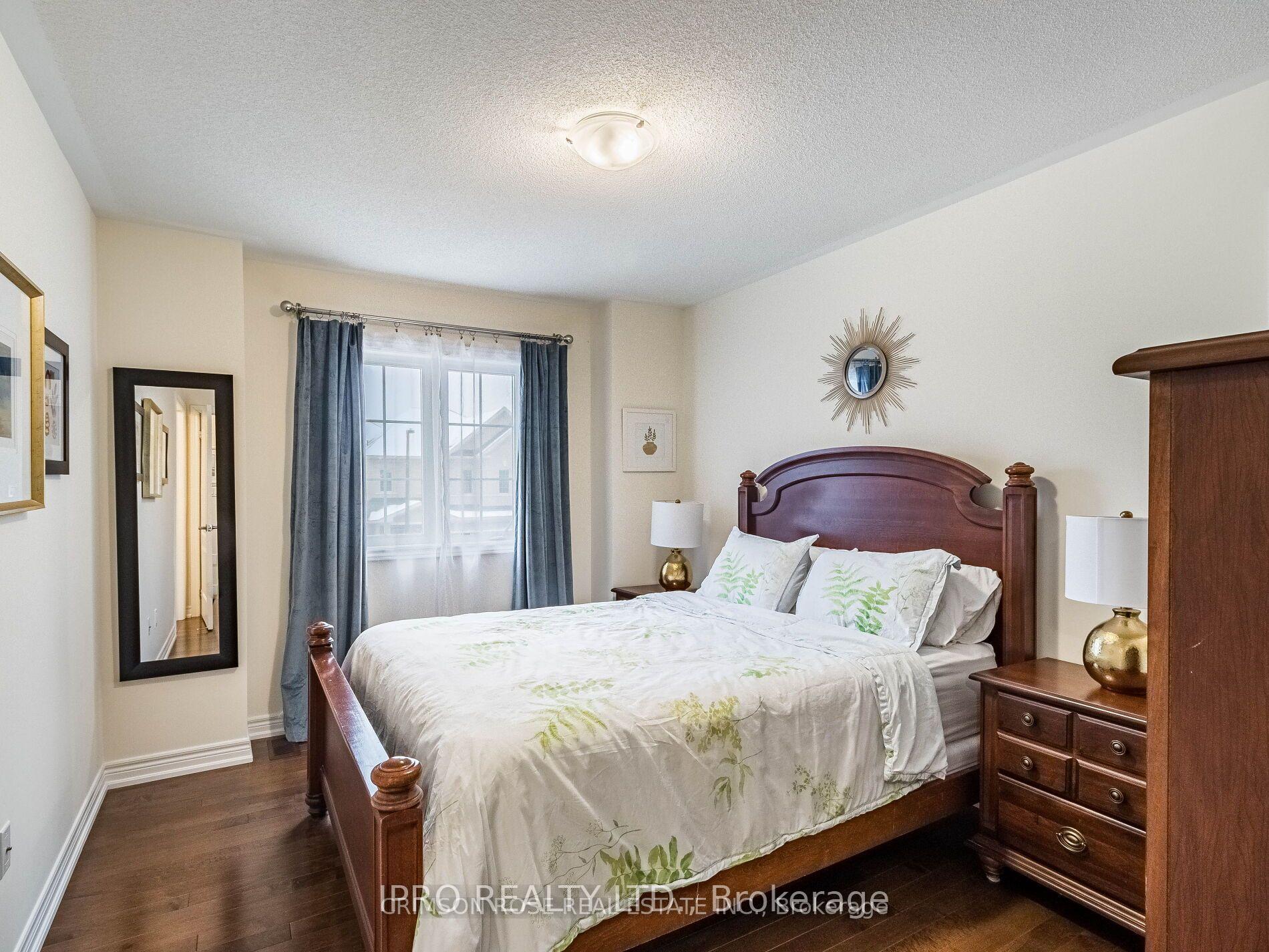 Photo 25 of 32 Pietrowski Drive, Georgina, Keswick North — HOMEH