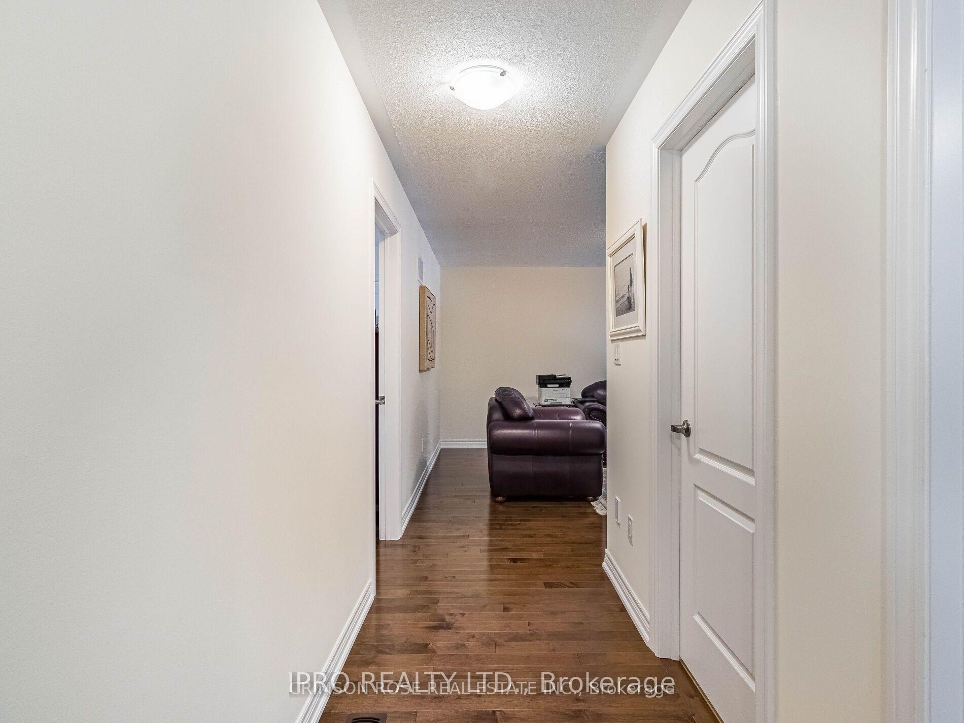 Photo 34 of 32 Pietrowski Drive, Georgina, Keswick North — HOMEH