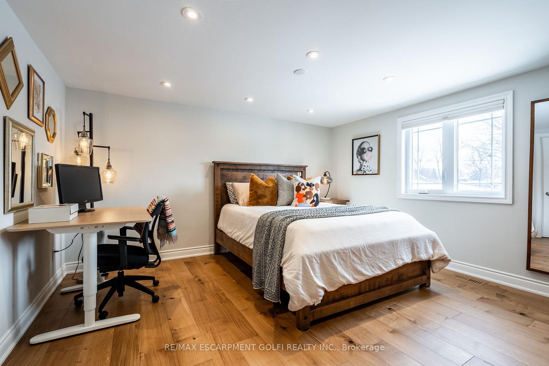 Photo 21 of 144 Lakeside Drive, Grimsby, Grimsby Beach — HOMEH