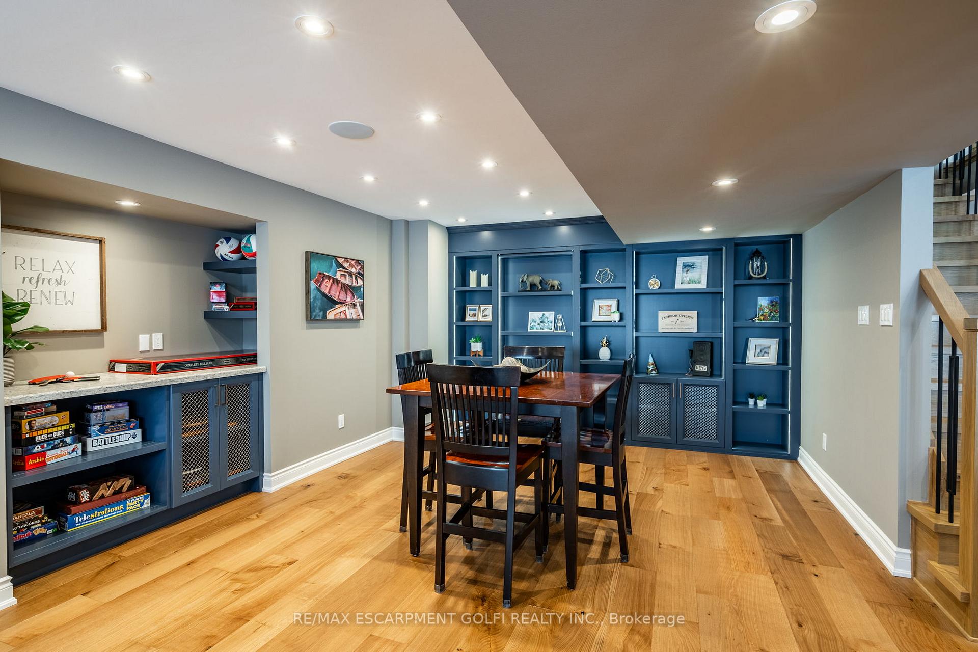 Photo 25 of 144 Lakeside Drive, Grimsby, Grimsby Beach — HOMEH