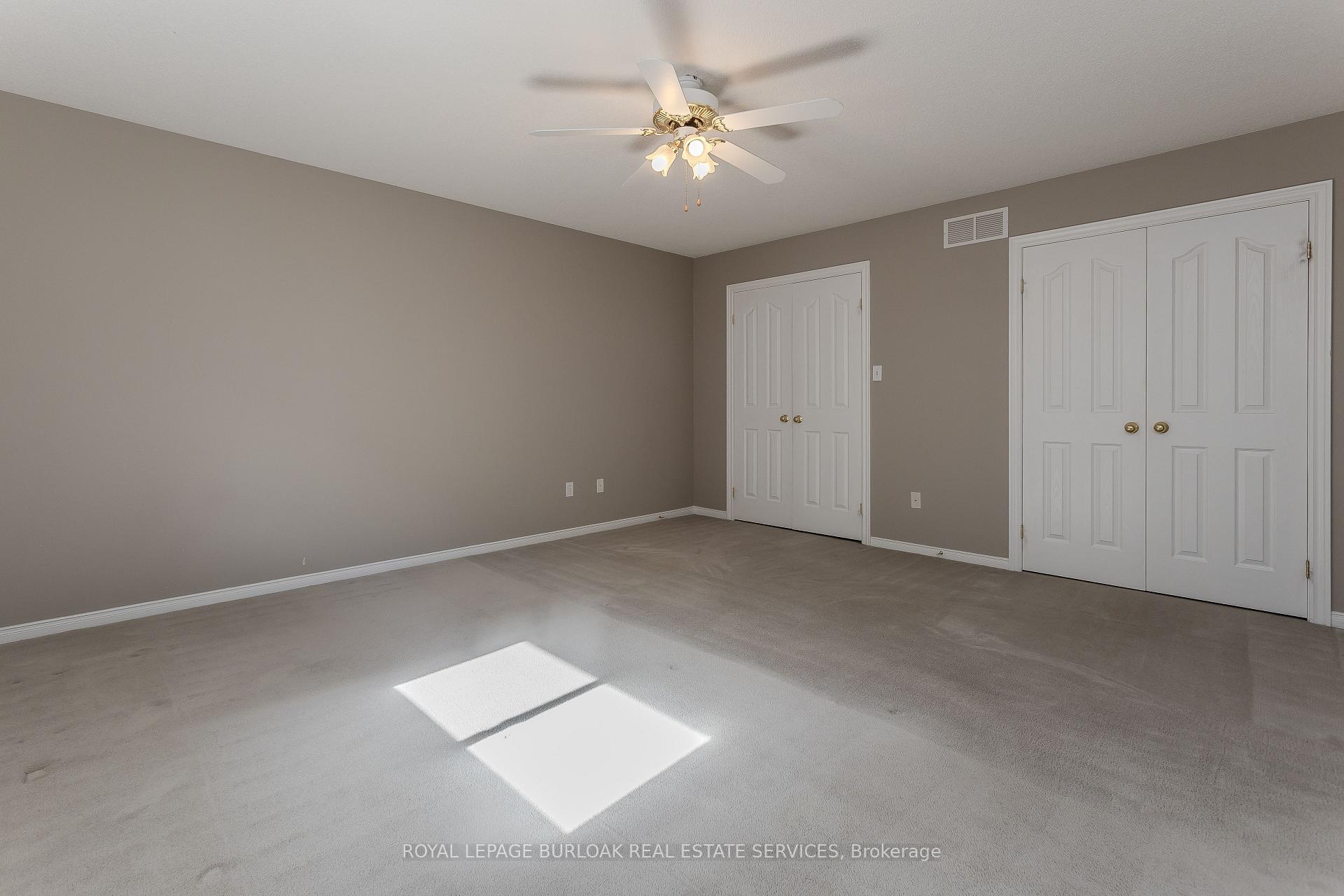 Photo 3 of 3 Diiorio Circle, Hamilton, Meadowlands — HOMEH