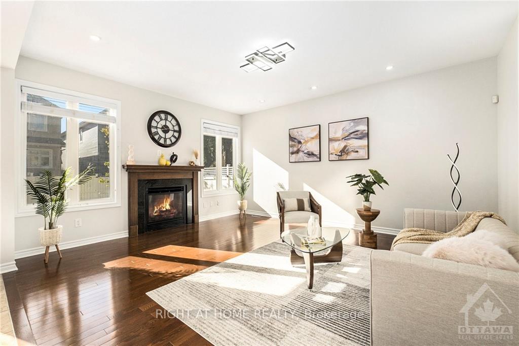 Photo 7 of 2212 Sunset Cove Circle, Ottawa, Barrhaven - Half Moon Bay — HOMEH