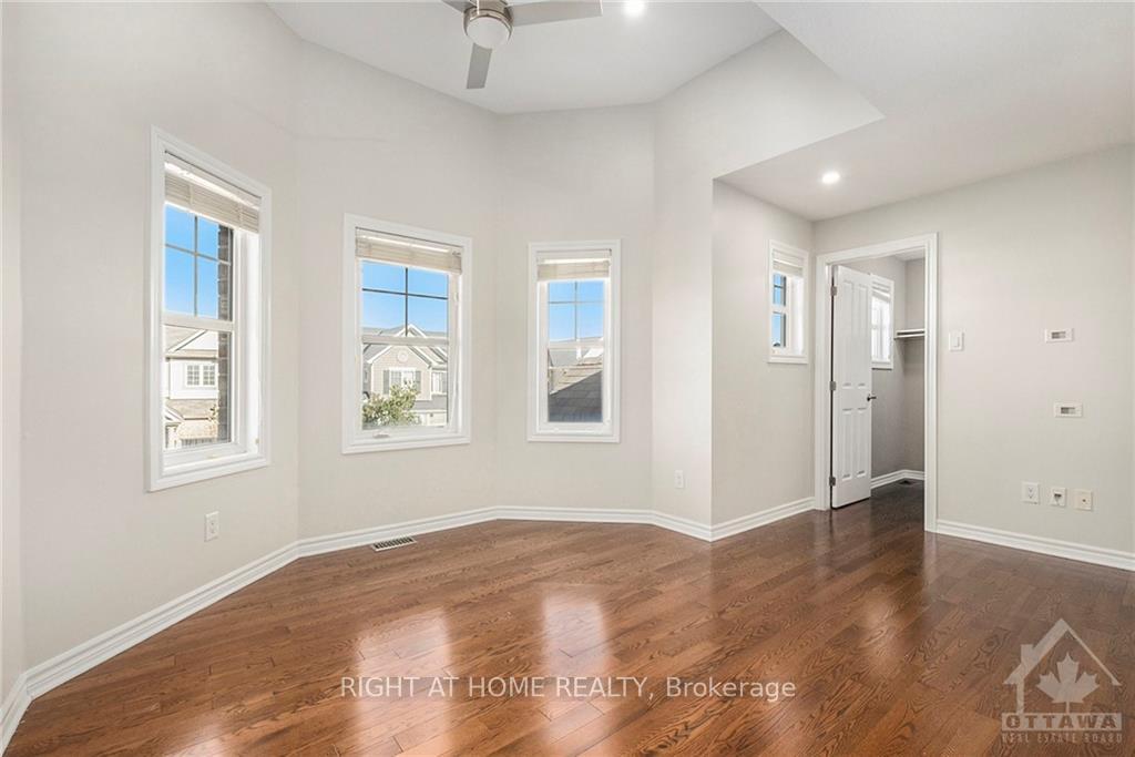 Photo 18 of 2212 Sunset Cove Circle, Ottawa, Barrhaven - Half Moon Bay — HOMEH