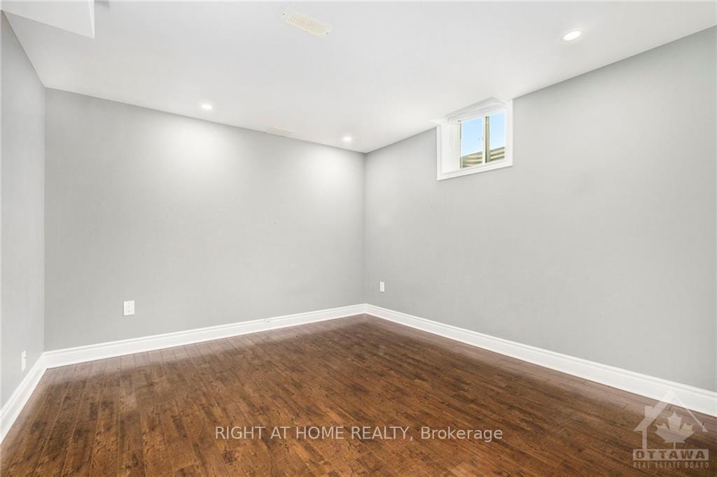 Photo 23 of 2212 Sunset Cove Circle, Ottawa, Barrhaven - Half Moon Bay — HOMEH