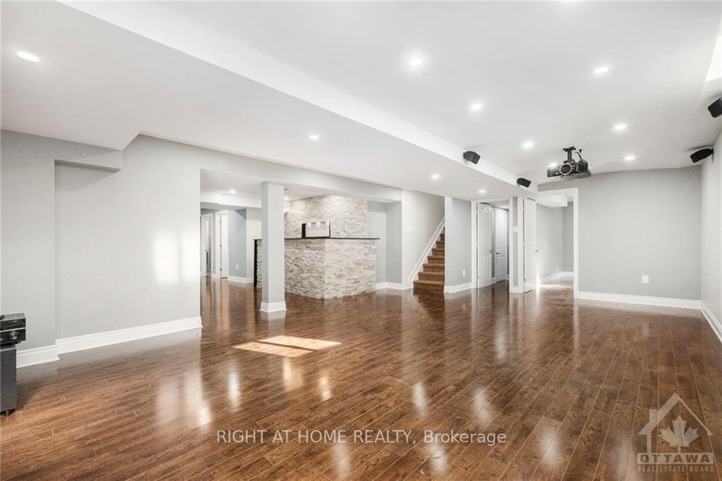 Photo 25 of 2212 Sunset Cove Circle, Ottawa, Barrhaven - Half Moon Bay — HOMEH