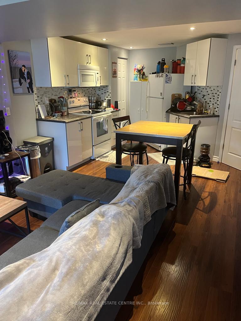 Photo 4 of 127 Silurian (Basement) Drive, Guelph, Grange Road — HOMEH