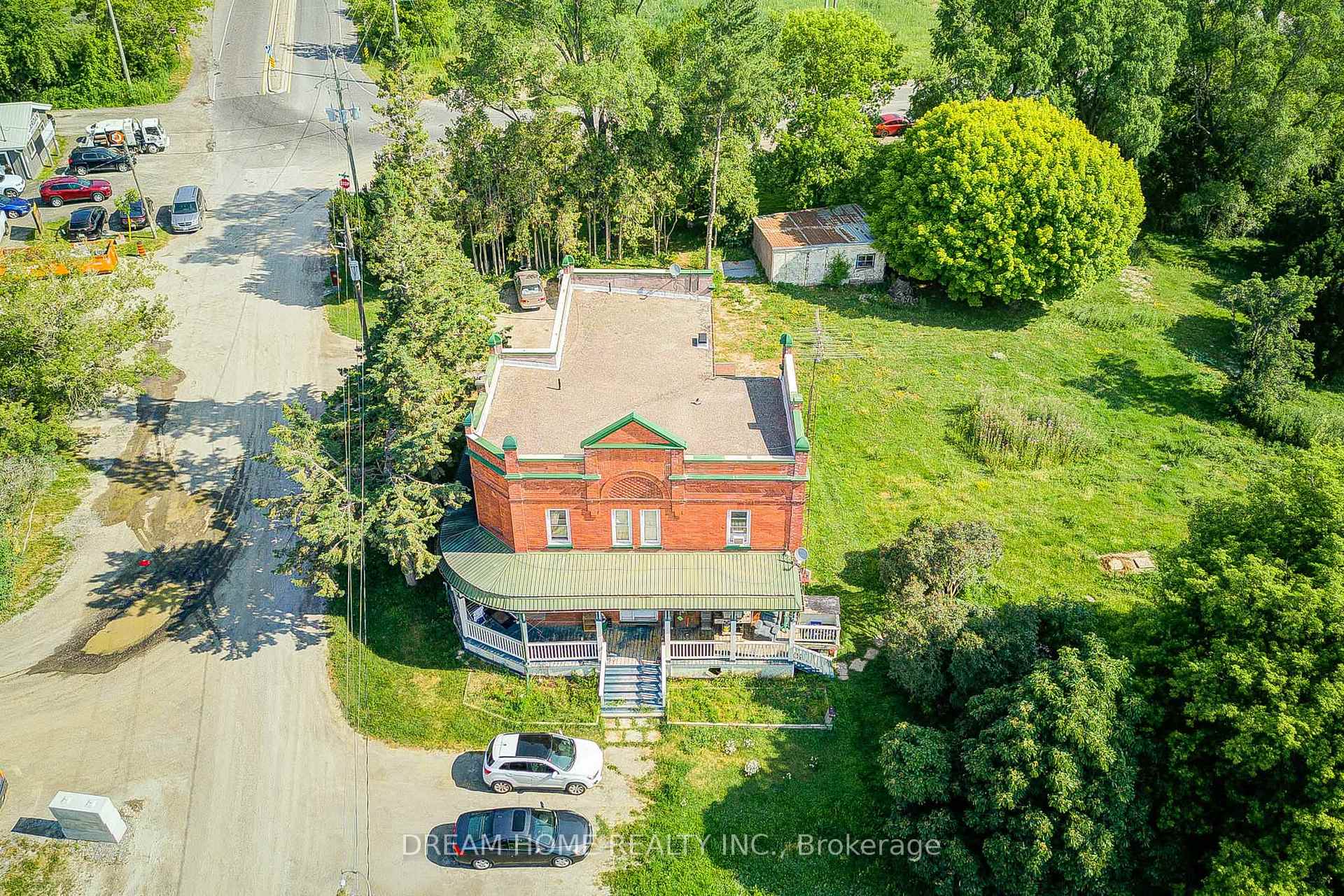 Photo 18 of 185 Duke Street, Clarington, Bowmanville — HOMEH