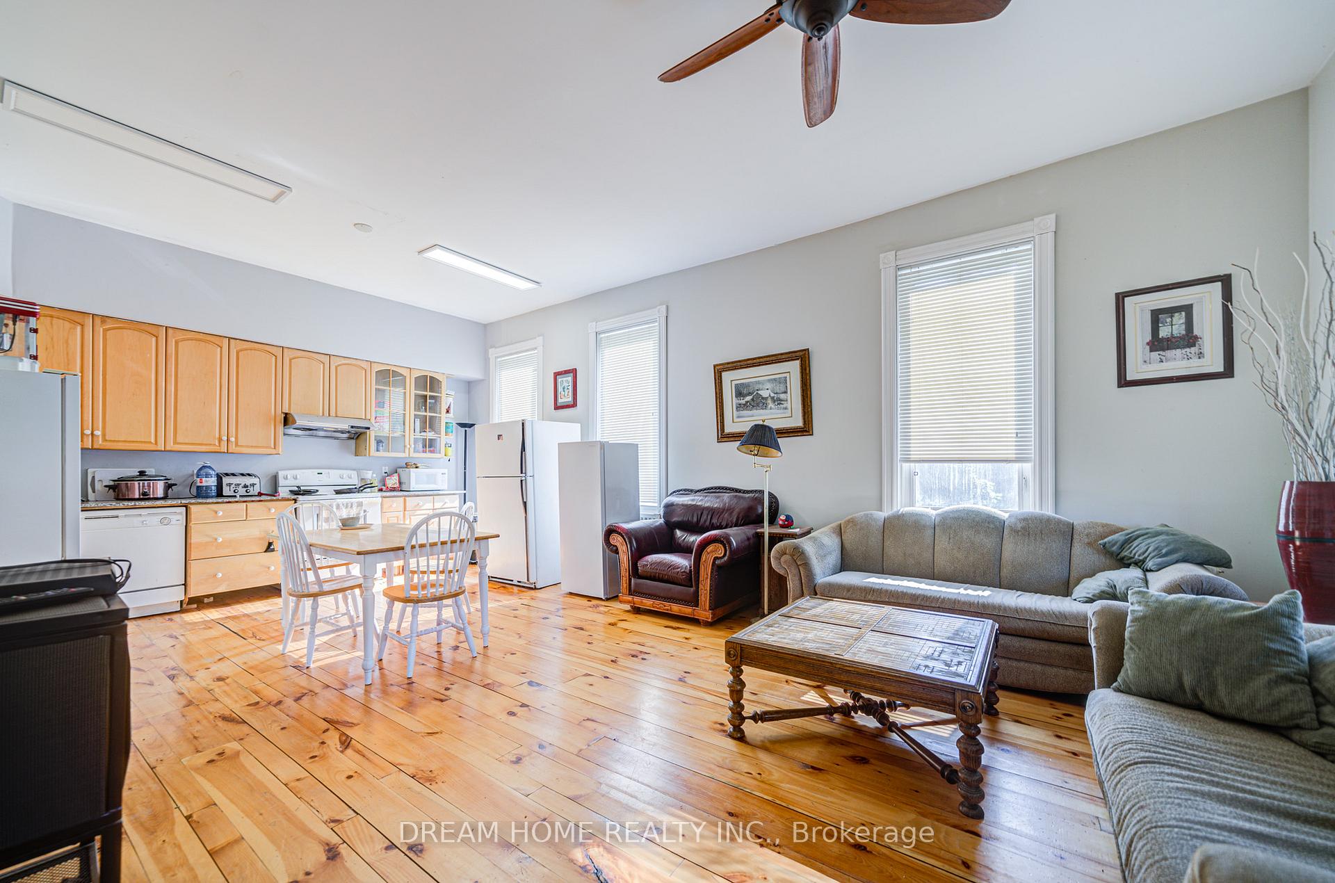 Photo 25 of 185 Duke Street, Clarington, Bowmanville — HOMEH