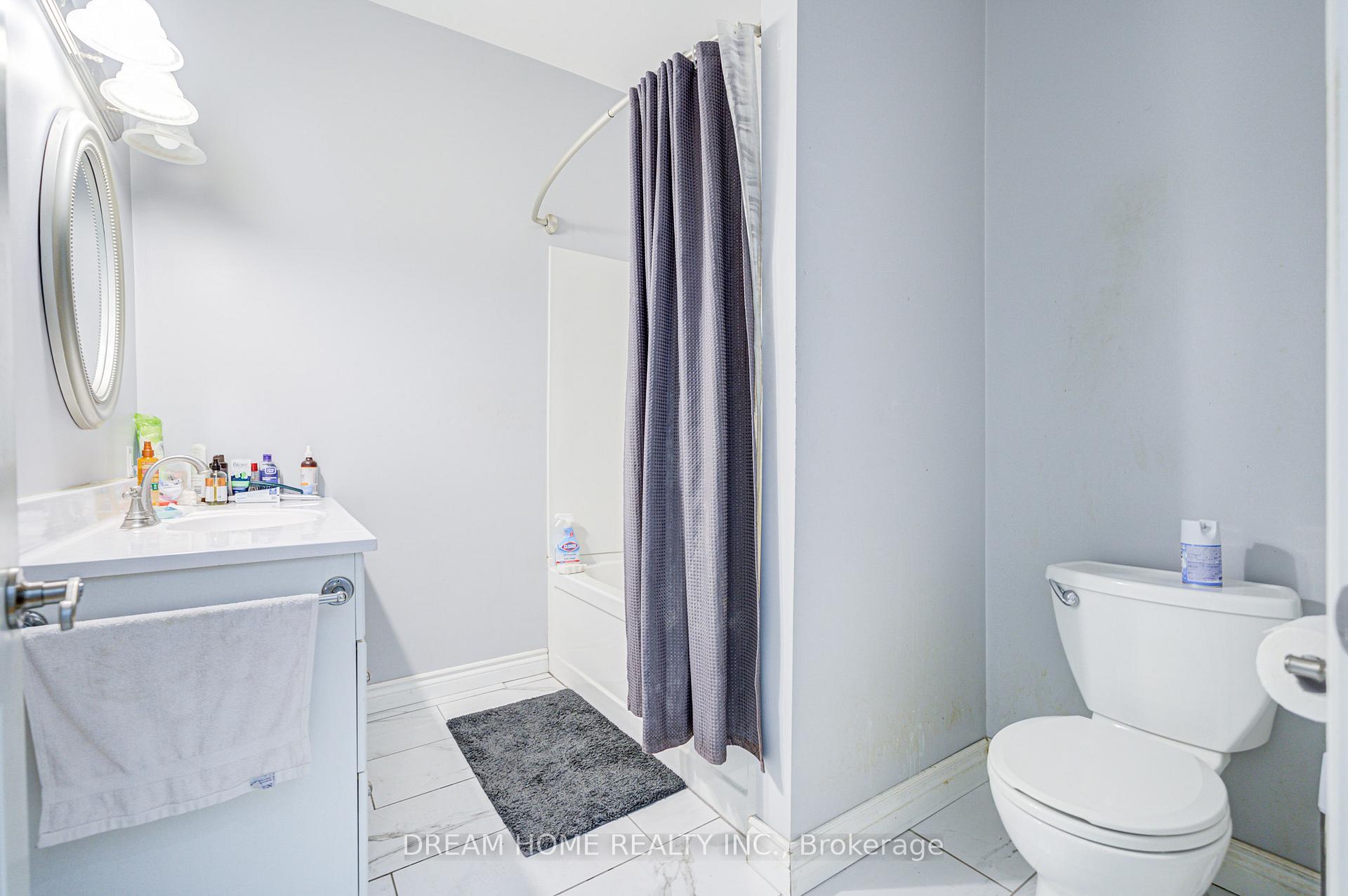 Photo 32 of 185 Duke Street, Clarington, Bowmanville — HOMEH