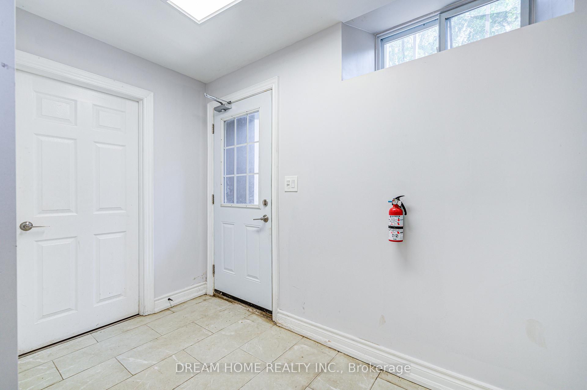 Photo 33 of 185 Duke Street, Clarington, Bowmanville — HOMEH