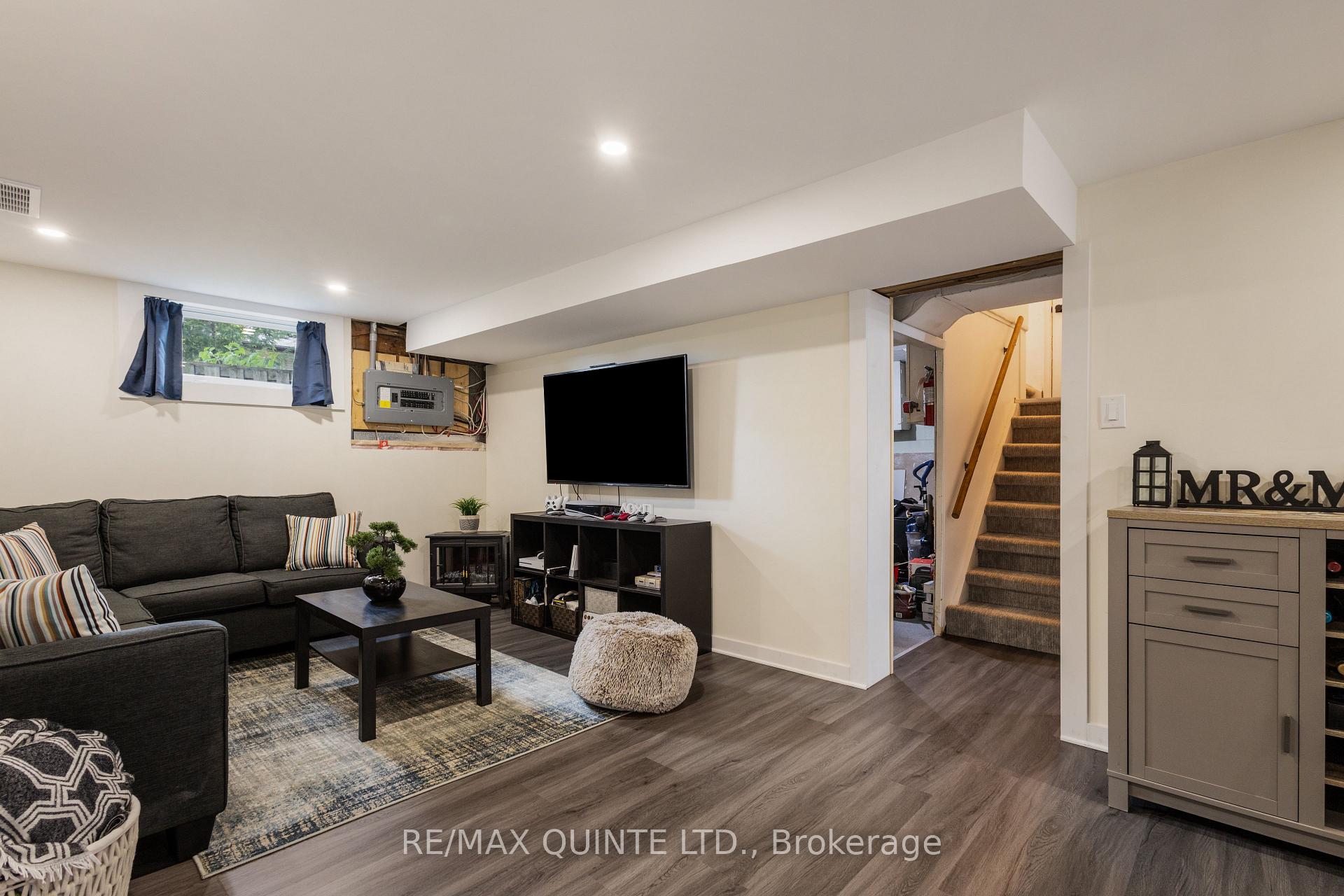 Photo 19 of 484 Bridge Street E, Belleville, Belleville Ward — HOMEH