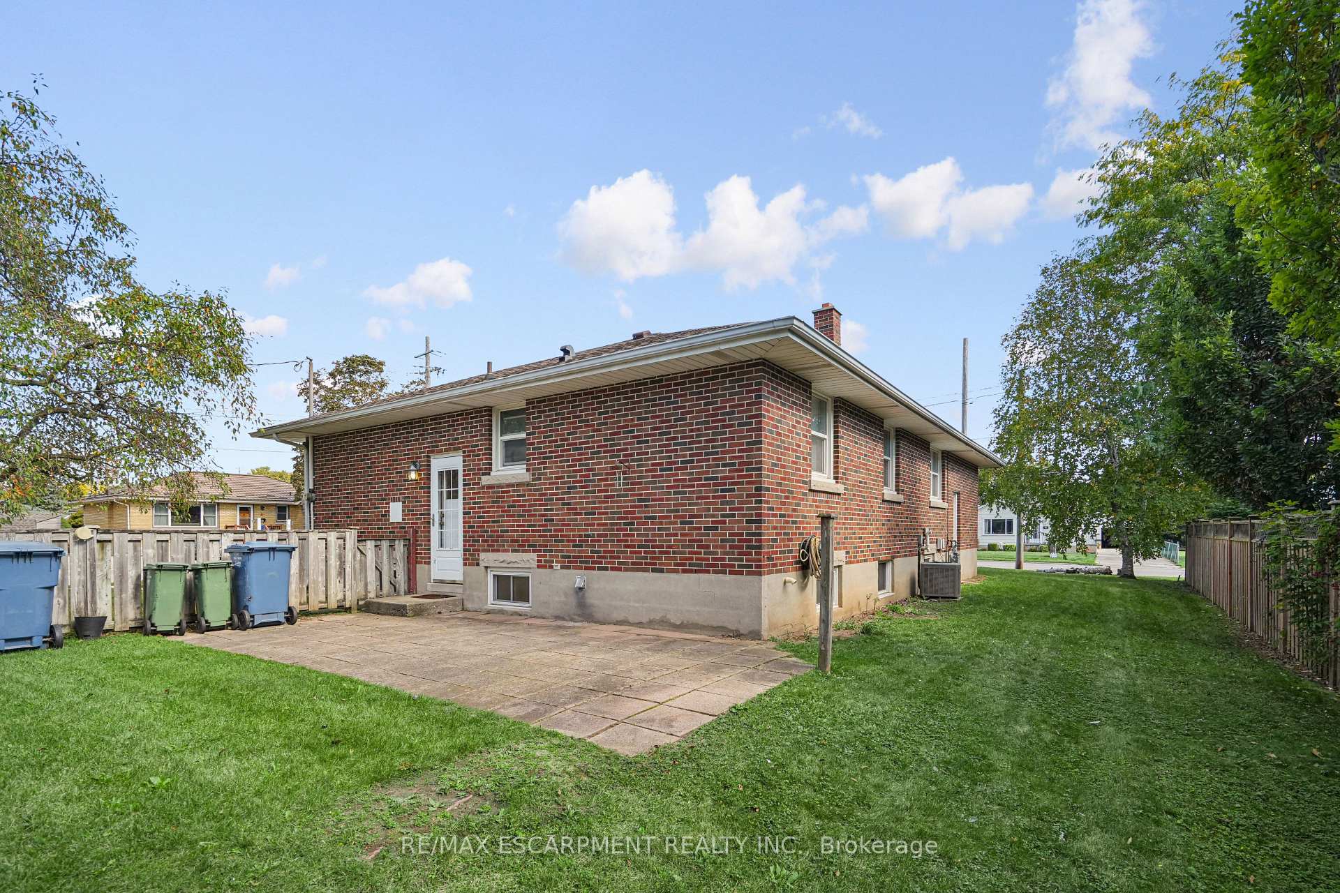 Photo 1 of 6 Clive Avenue, Guelph, Riverside Park — HOMEH