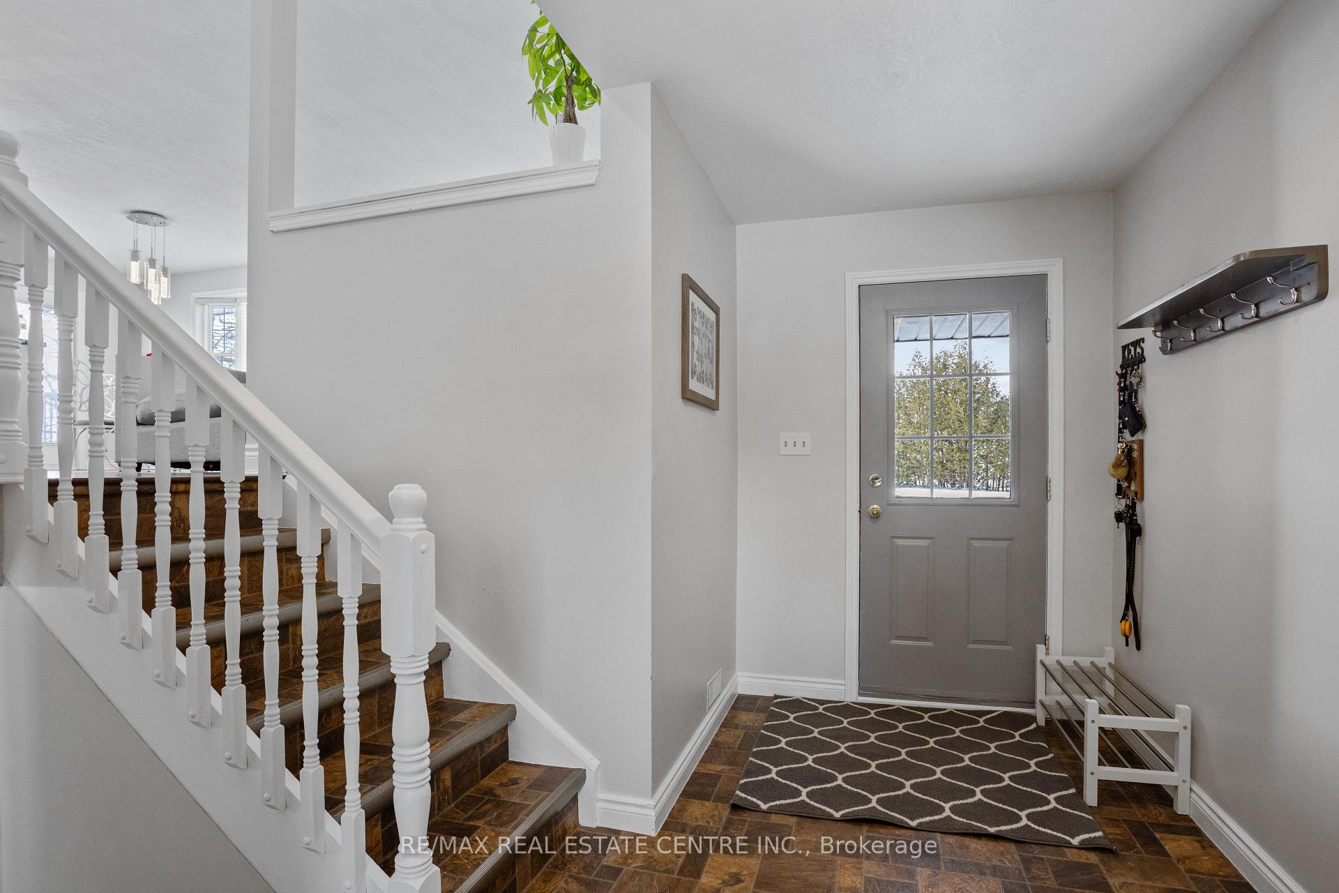 Photo 5 of 793667 East Back Line, Grey Highlands — HOMEH