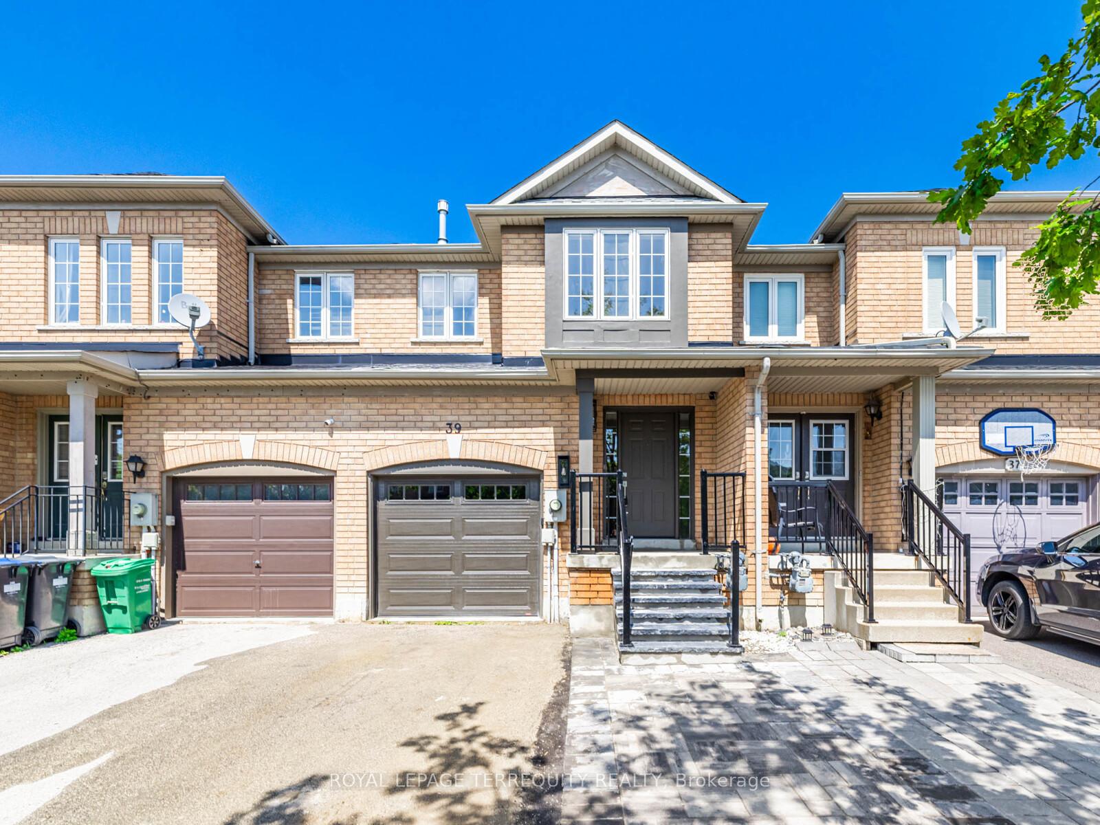 Front of 39 Frank Johnston Road