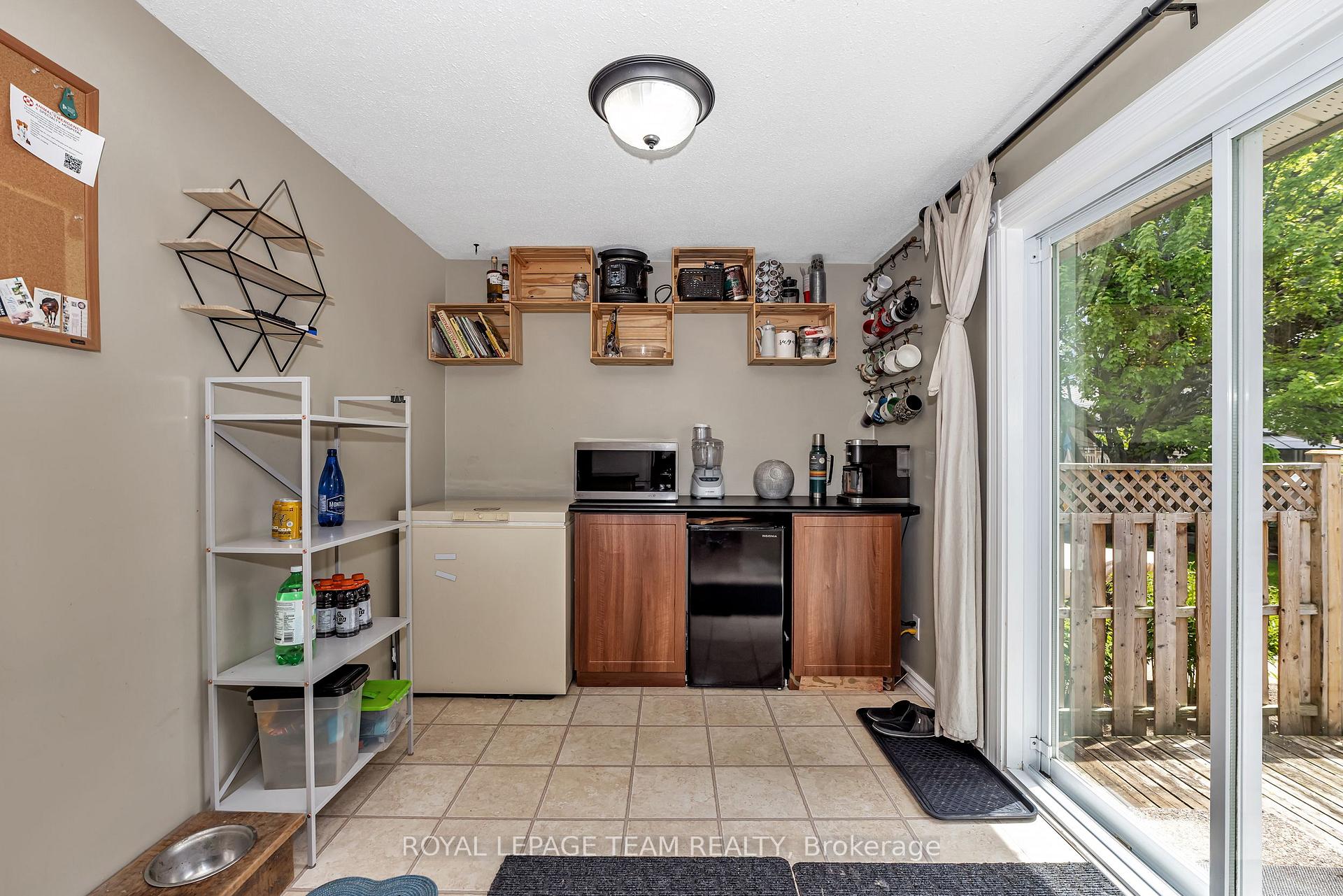 Photo 15 of 8 Vanessa Terrace, Ottawa, Barrhaven - Pheasant Run — HOMEH