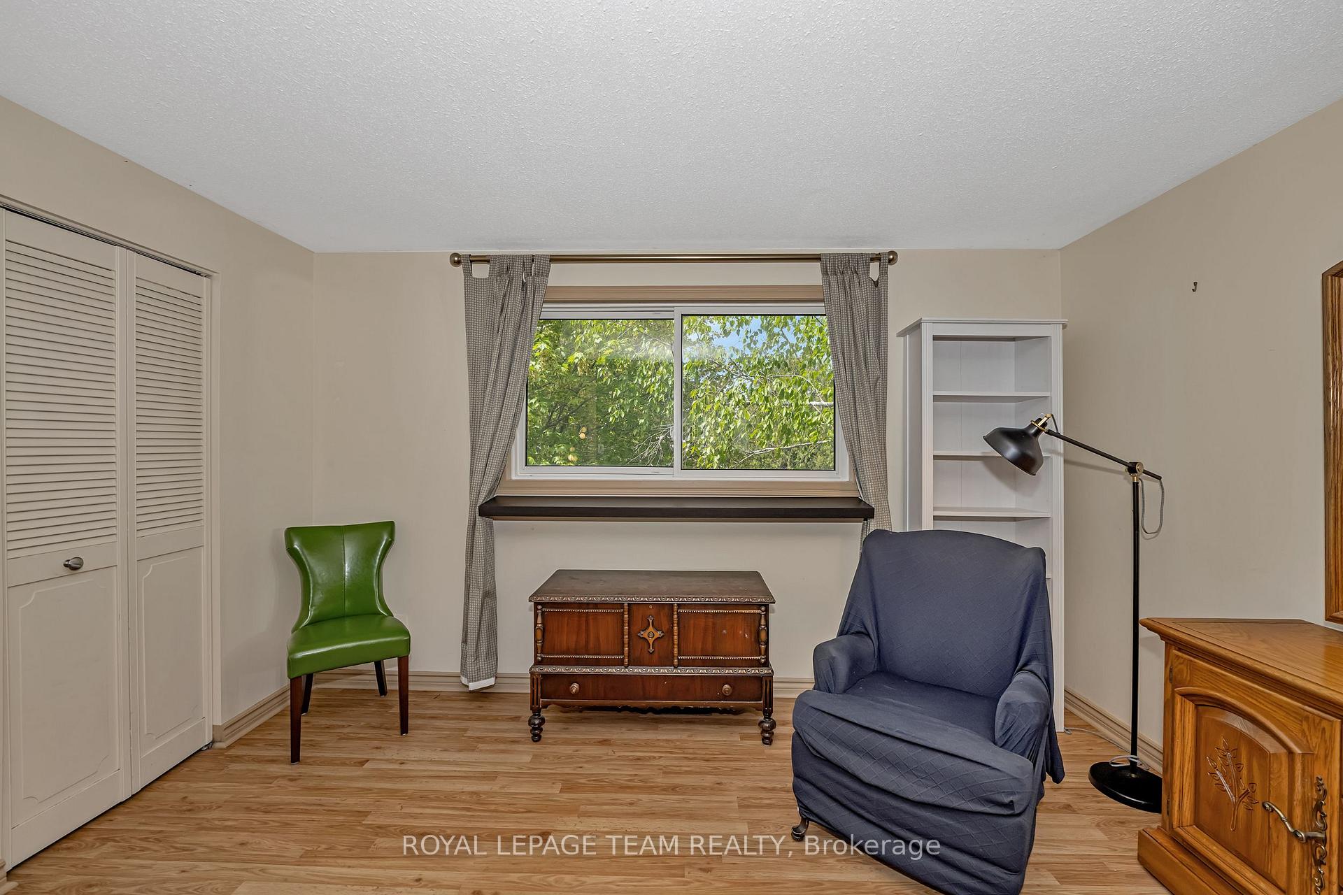 Photo 22 of 8 Vanessa Terrace, Ottawa, Barrhaven - Pheasant Run — HOMEH