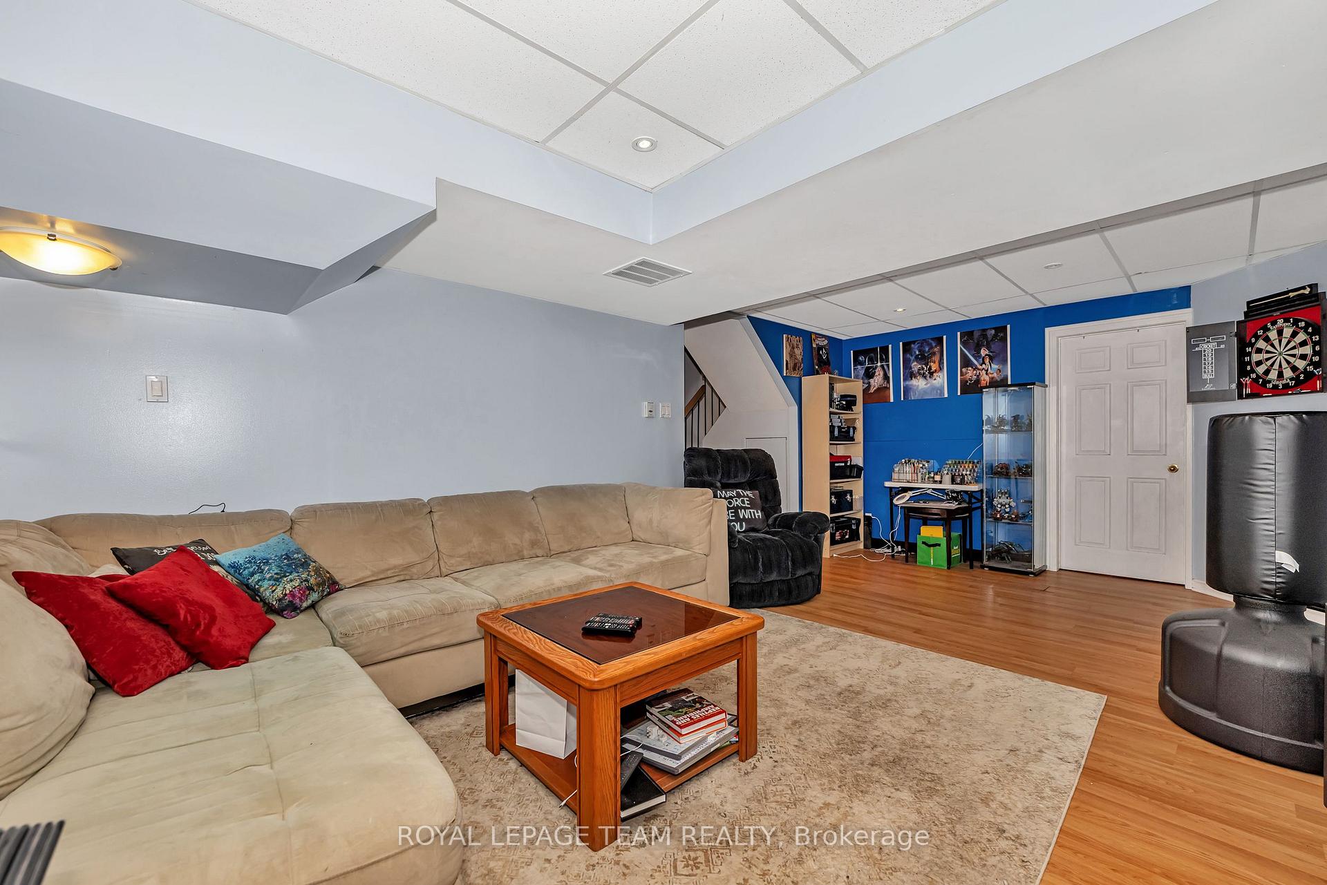 Photo 34 of 8 Vanessa Terrace, Ottawa, Barrhaven - Pheasant Run — HOMEH