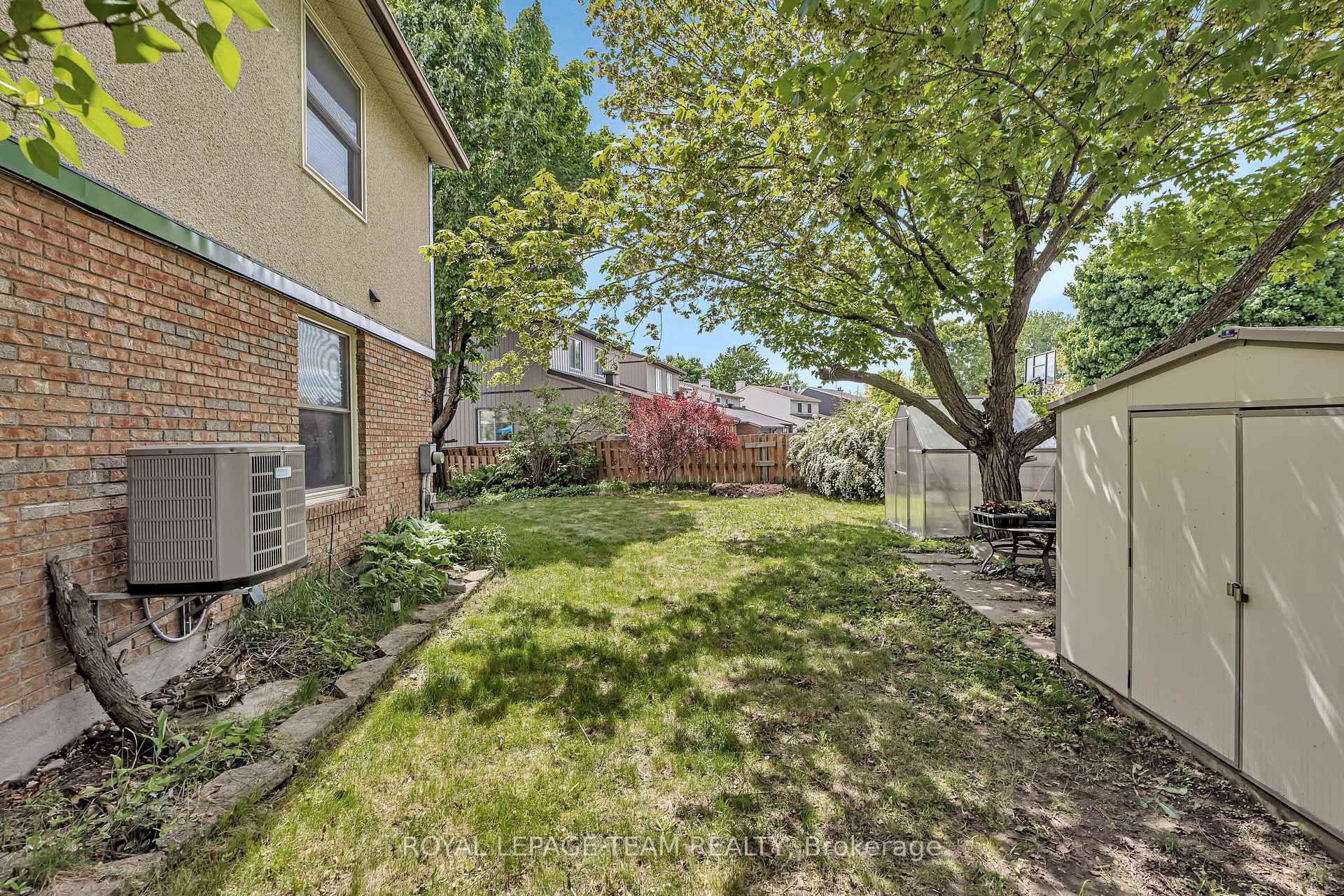 Photo 40 of 8 Vanessa Terrace, Ottawa, Barrhaven - Pheasant Run — HOMEH