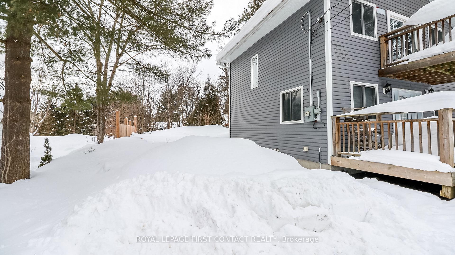 Photo 6 of 135 Hill Street, Gravenhurst, Muskoka (S) — HOMEH
