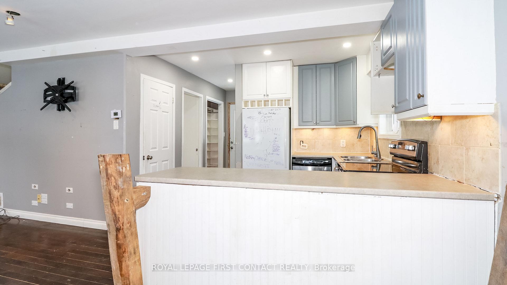 Photo 11 of 135 Hill Street, Gravenhurst, Muskoka (S) — HOMEH