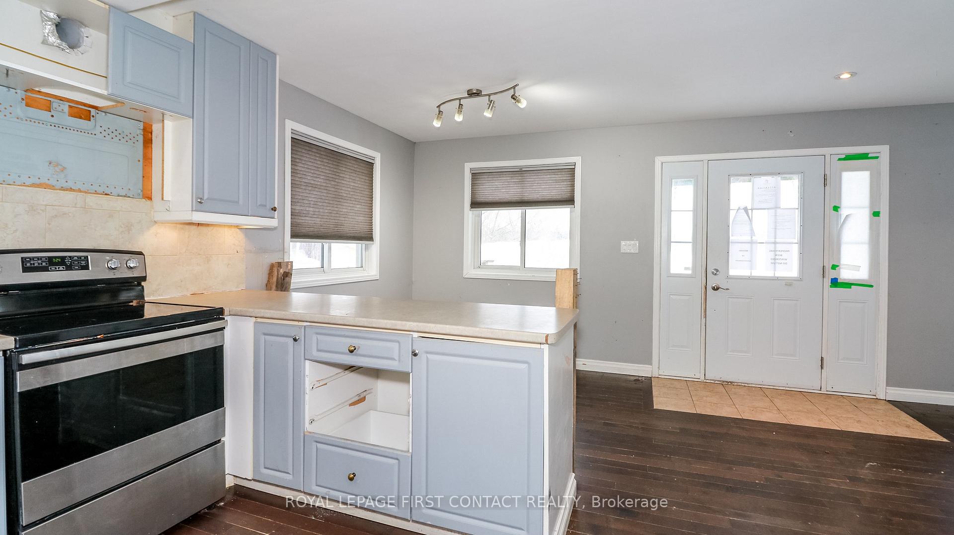 Photo 14 of 135 Hill Street, Gravenhurst, Muskoka (S) — HOMEH