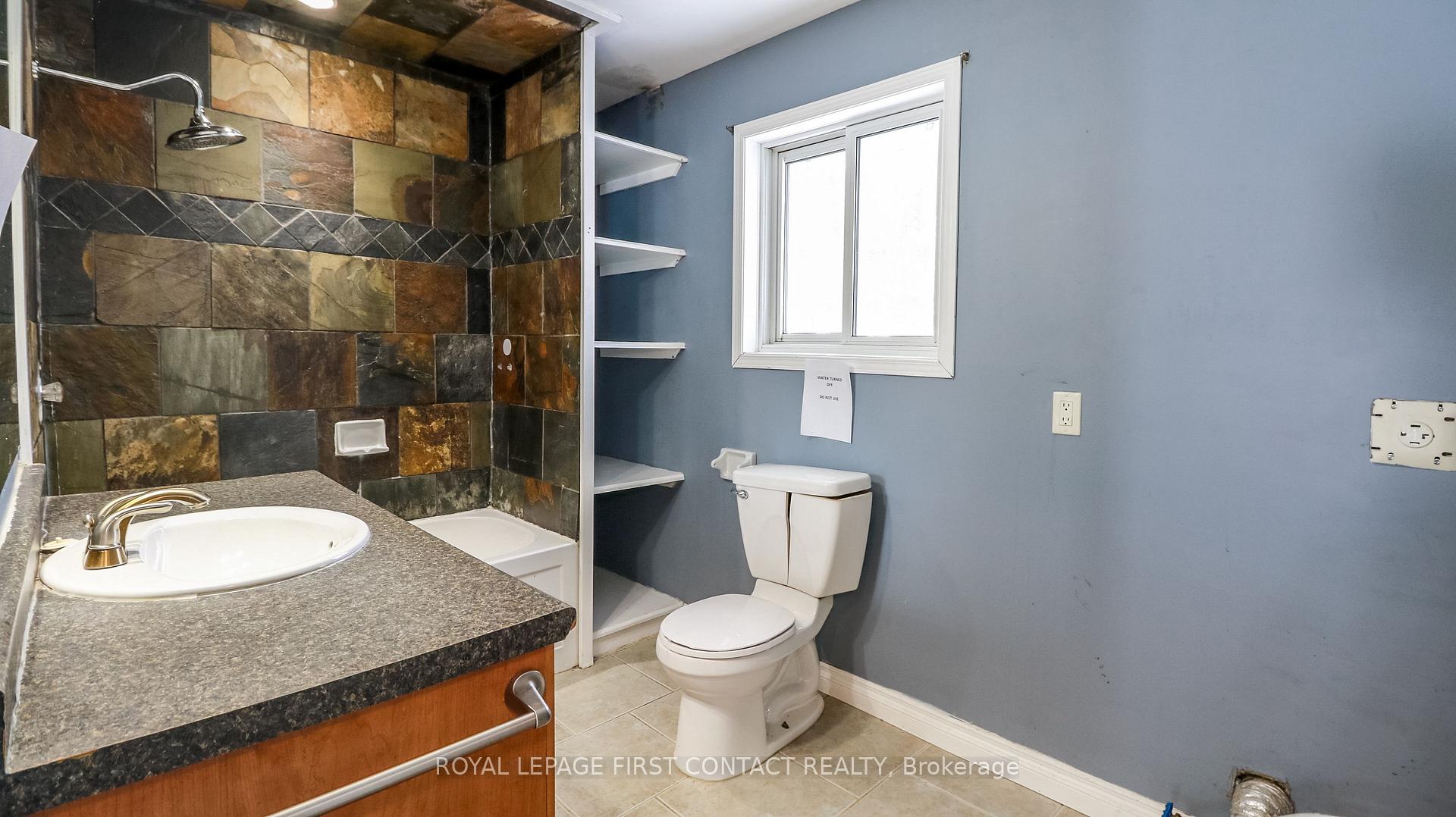 Photo 24 of 135 Hill Street, Gravenhurst, Muskoka (S) — HOMEH