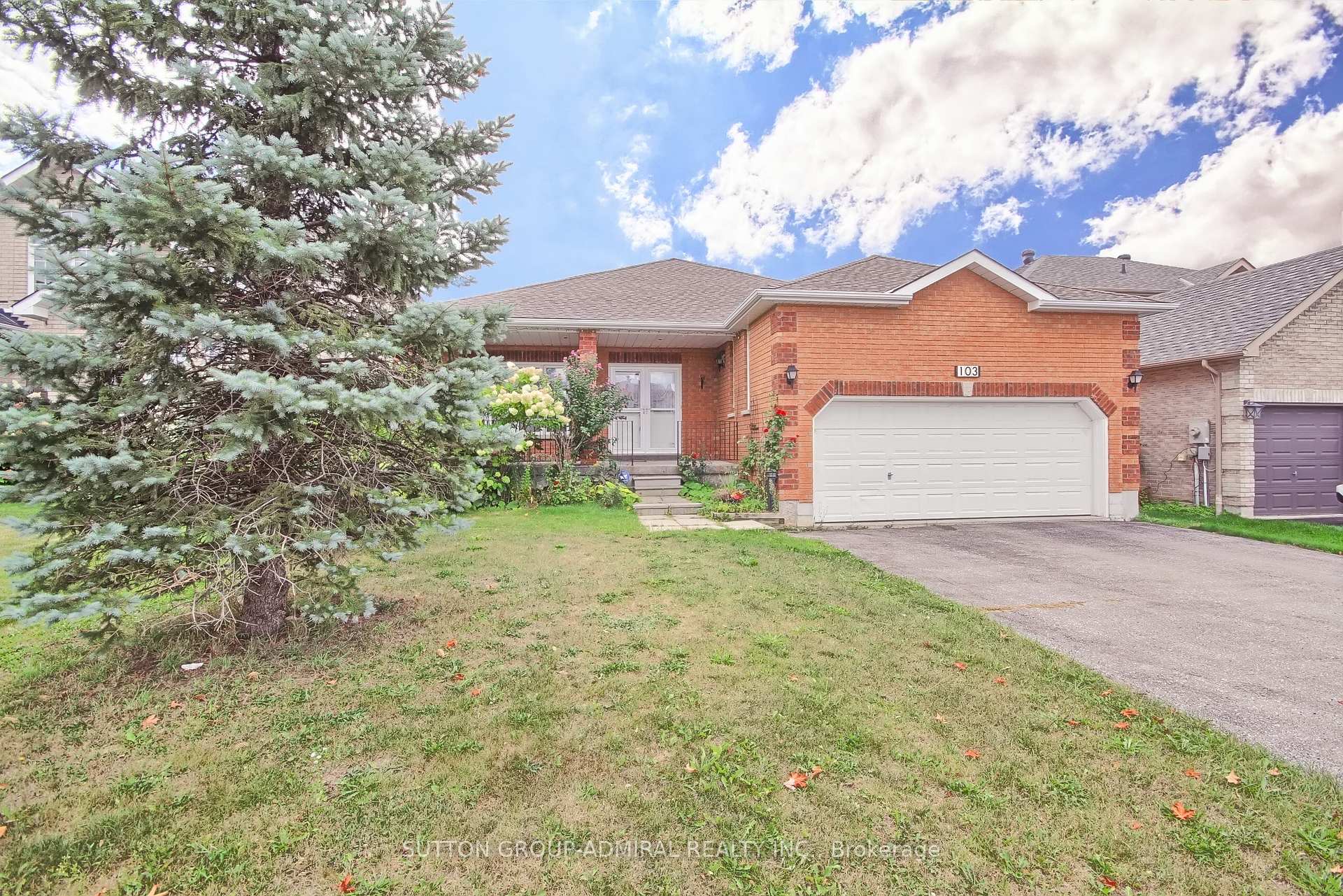 Photo 4 of 103 Esther Drive, Barrie, Painswick South — HOMEH