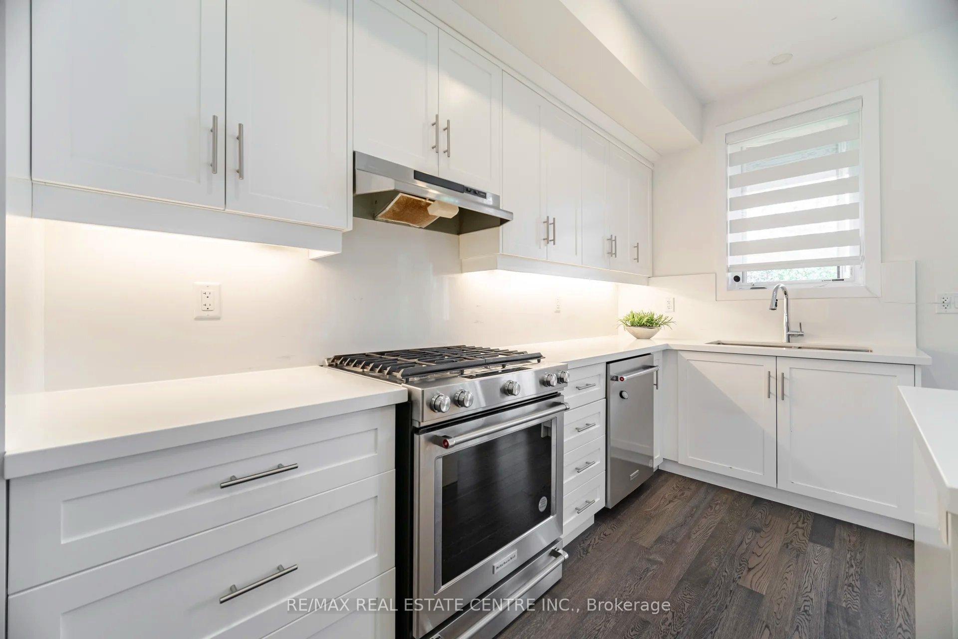 Photo 12 of 141 Terrace Drive, Grimsby, Grimsby East — HOMEH