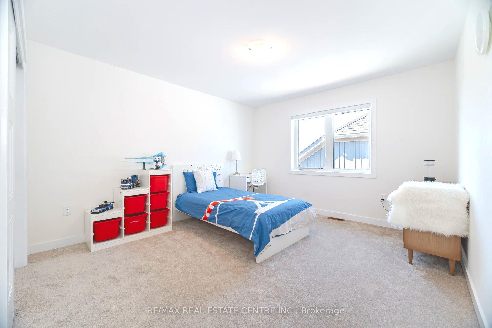 Photo 22 of 141 Terrace Drive, Grimsby, Grimsby East — HOMEH