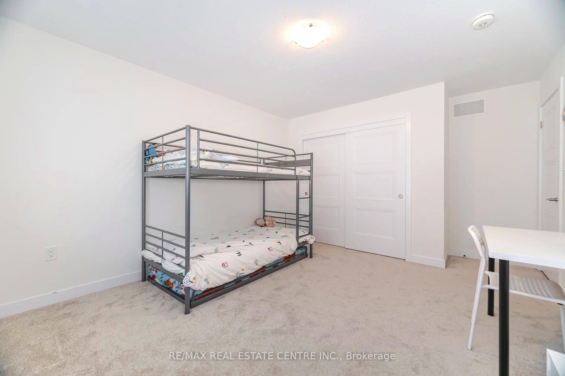 Photo 24 of 141 Terrace Drive, Grimsby, Grimsby East — HOMEH