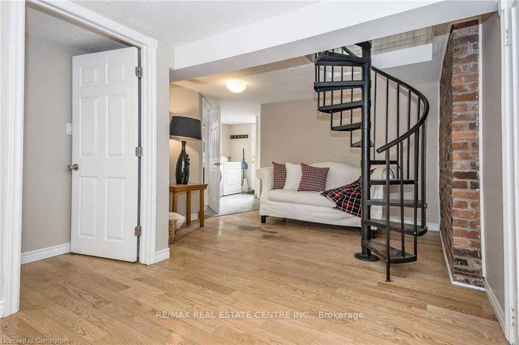 Photo 12 of 93 Edinburgh Road S, Guelph, Downtown — HOMEH